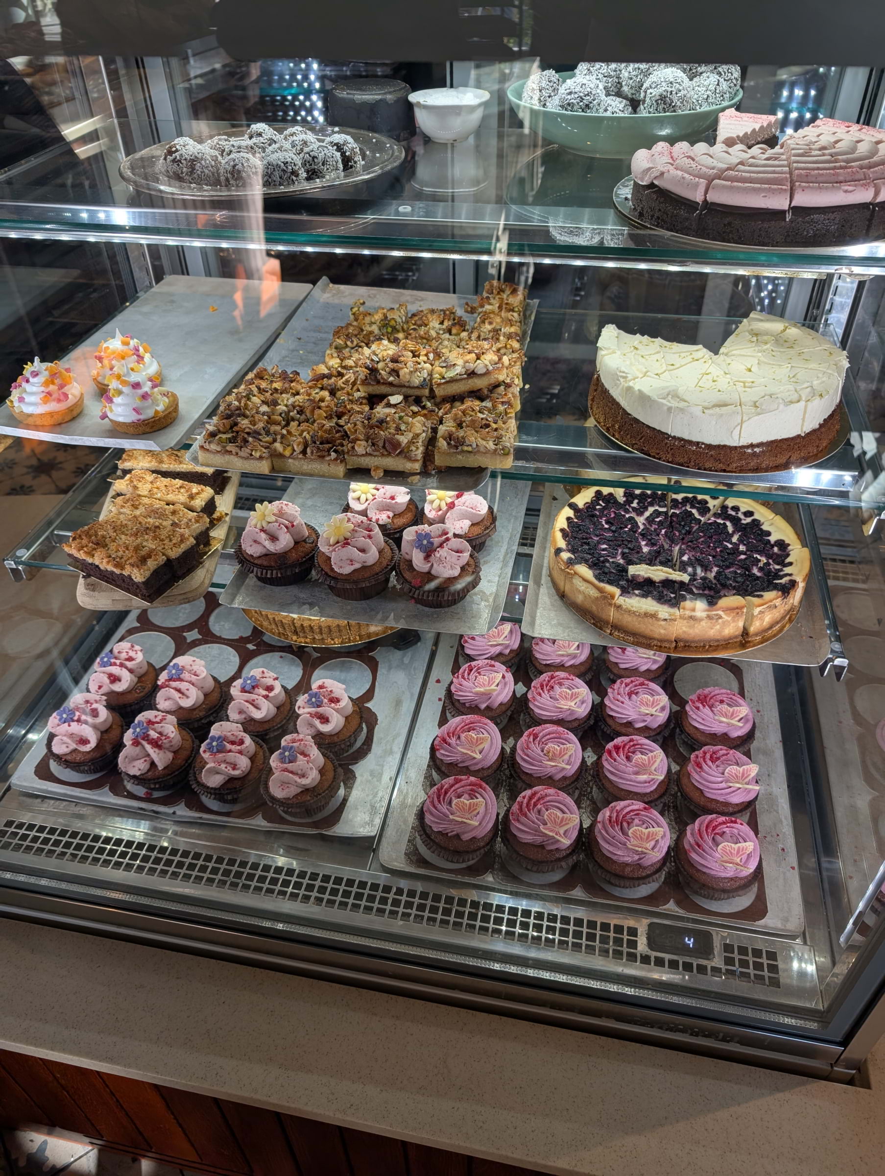 Photo from St. Jakobs Glasvasen by Doux E. (01/11/2025)