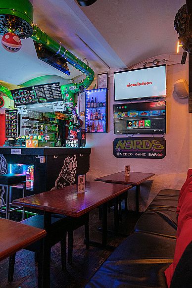 N3rds Bar