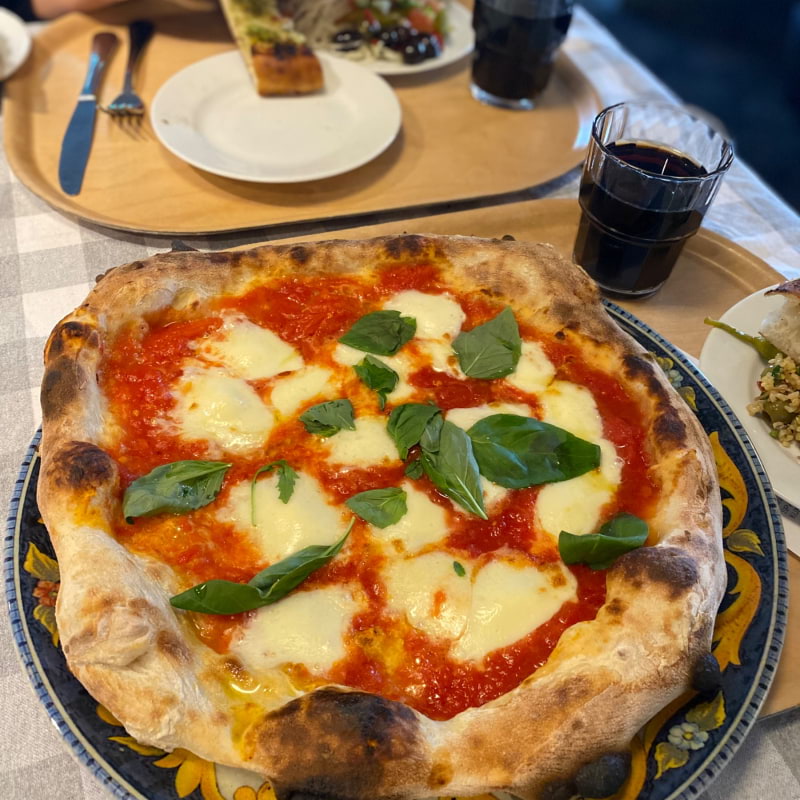 Margaritta pizza – Photo from Nonno's Italian Eatery & Lounge by Madiha S. (20/03/2022)