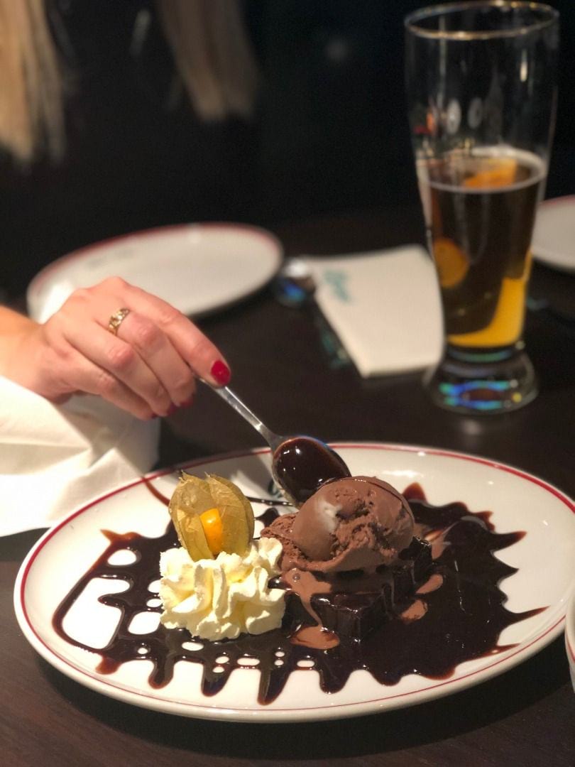 Brownie, mmmm – Photo from Nordic Sportsbar by Agnes L. (24/09/2019)