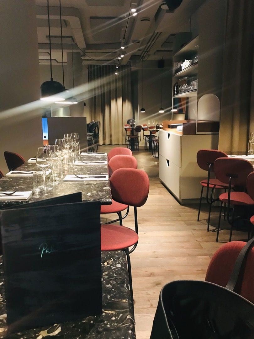 Ensam i matsalen – Bild från Palett av Anna B. (2019-03-19)