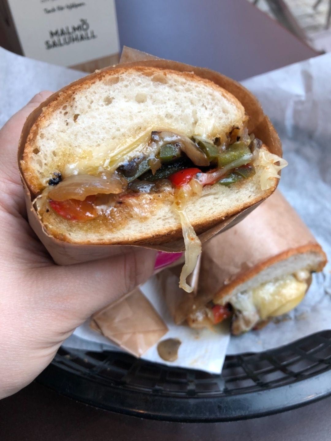 Philly Cheese – Photo from POMS mackor by Agnes L. (01/04/2019)