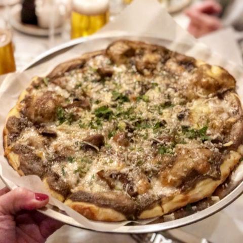 Tryffelpizza  – Bild från Restaurang Marco's av Annelie V. (2019-11-14)