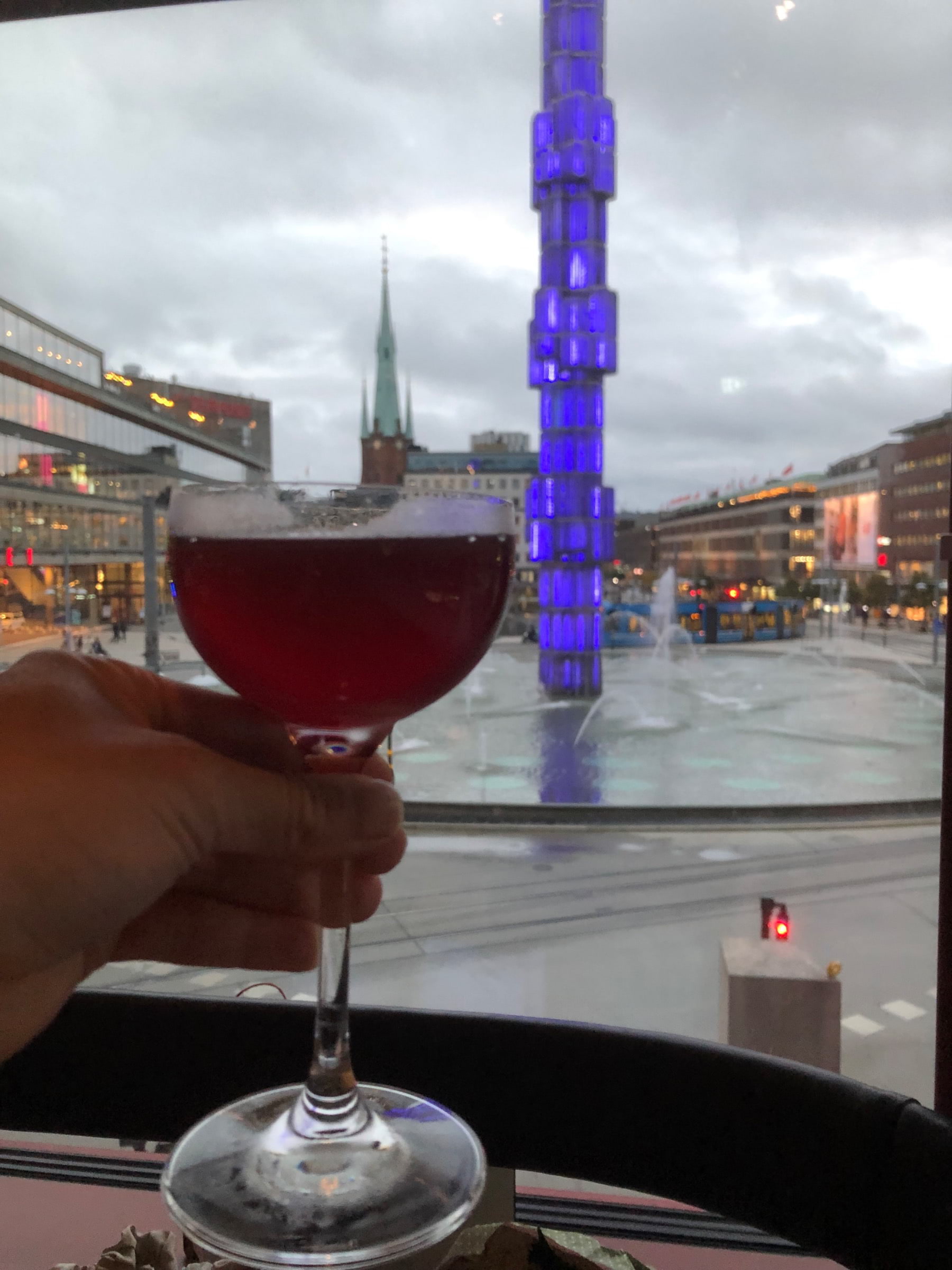 Drink smak av viol! – Photo from Röda Huset by Anna L. (19/09/2022)