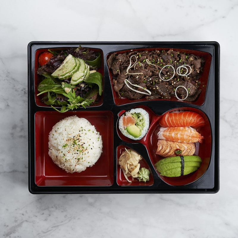 Yakitori och valfri sushi – Bild från Saya Sushi Hötorget av Saya S. (2020-03-04)
