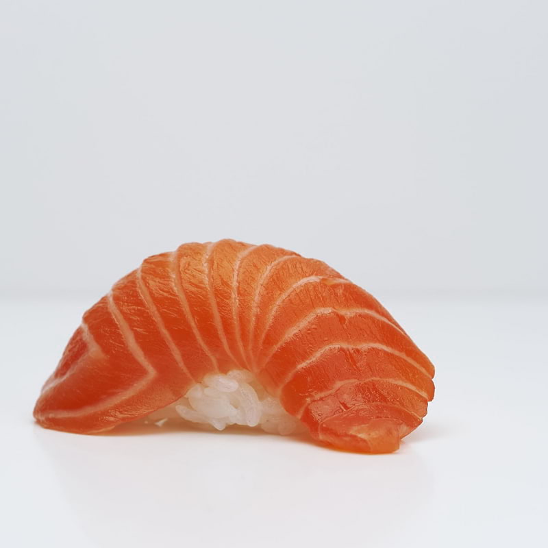 Nigiri med lax – Bild från Saya Sushi Hötorget av Saya S. (2020-03-04)
