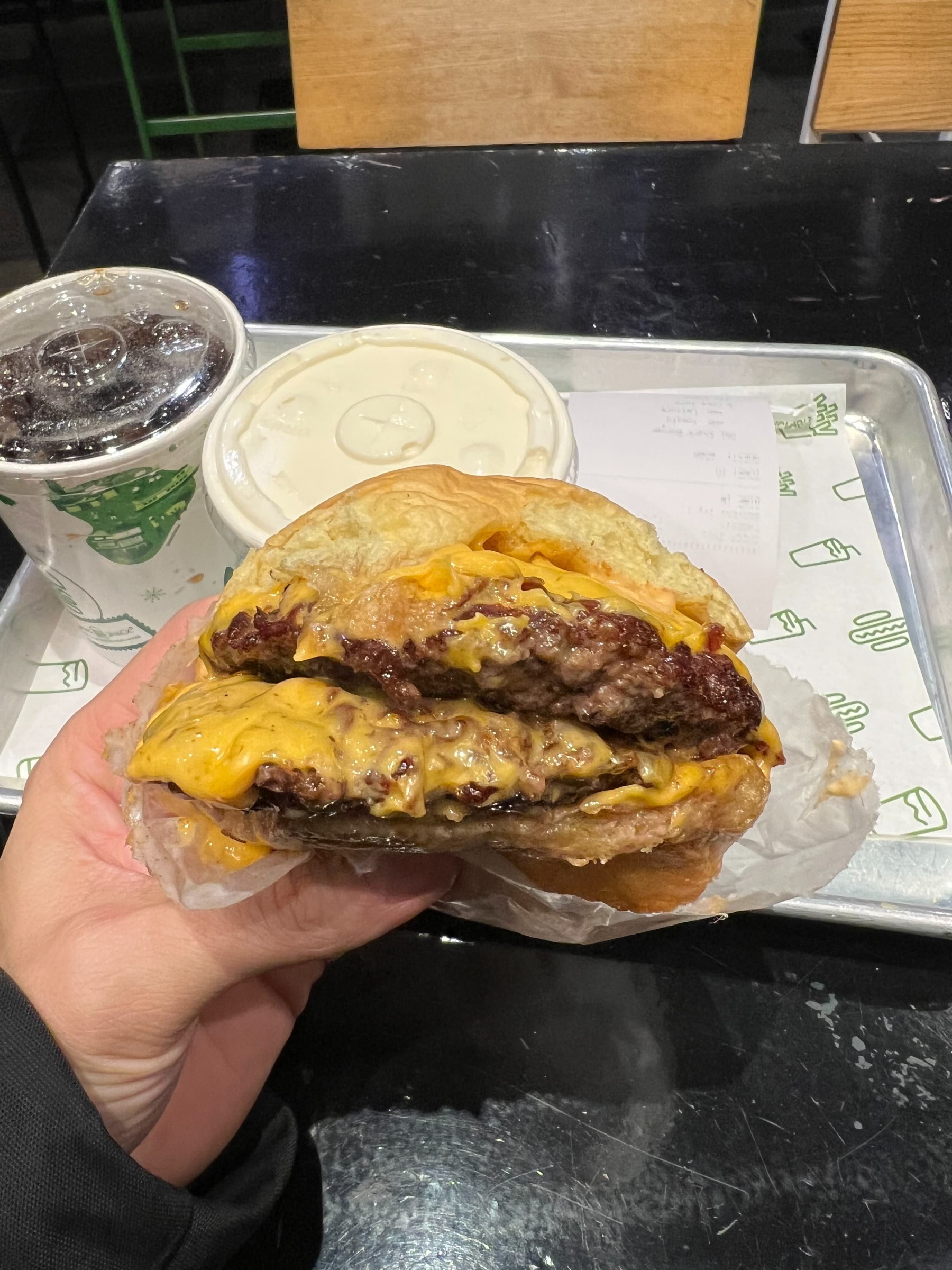 Photo from Shake Shack Leicester Square by Adam L. (15/12/2022)