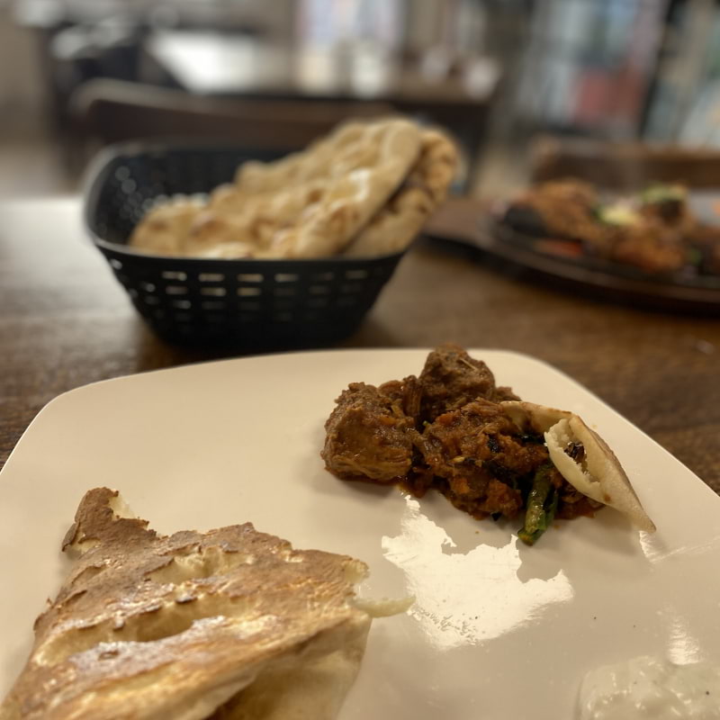 Mutton kerai with freshly baked naan – Photo from Spice Villa by Madiha S. (15/03/2021)