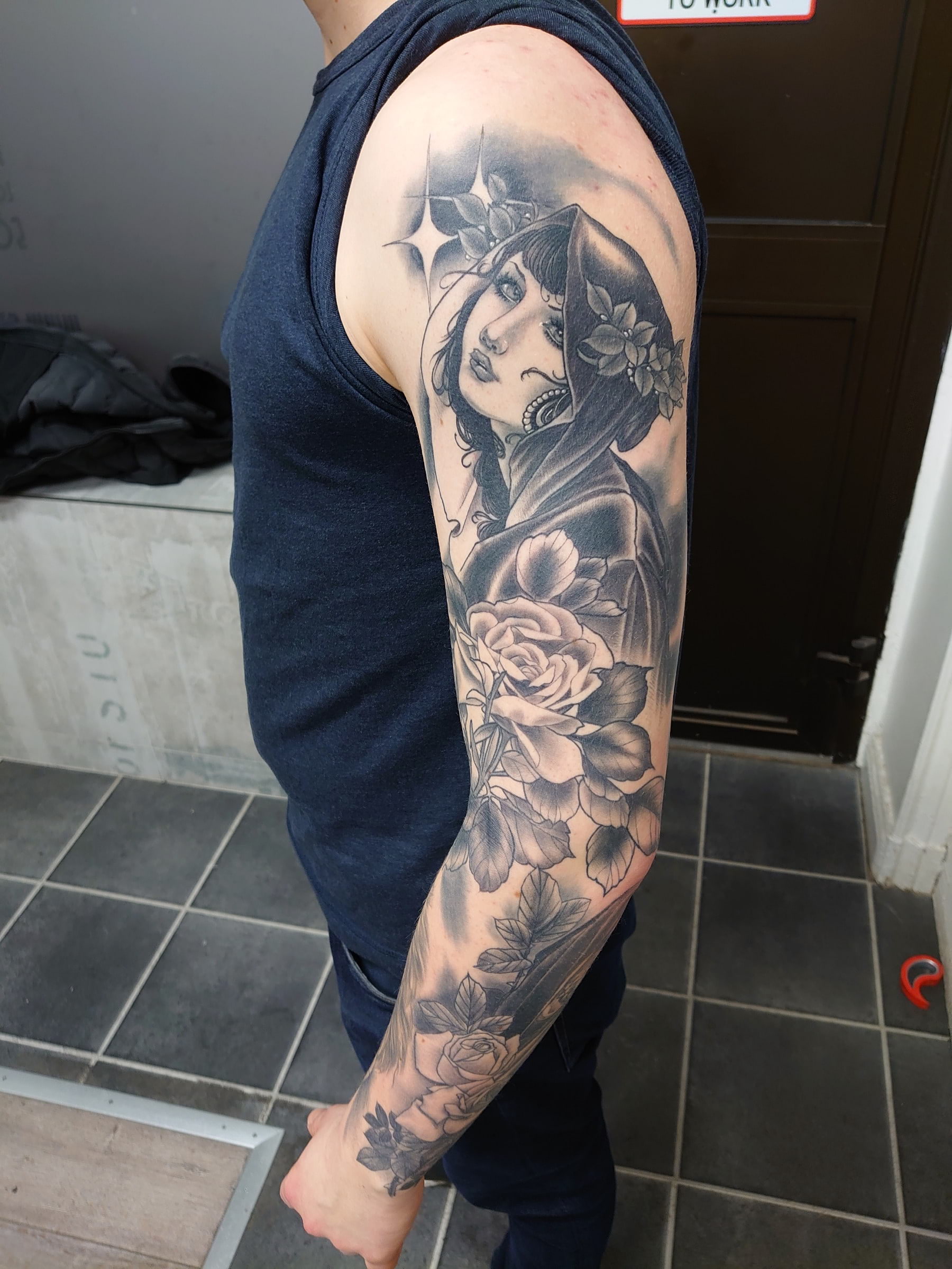 Full sleeve on Mr. M – Photo from Stockholm Tatuering by Daniel B. (19/01/2021)