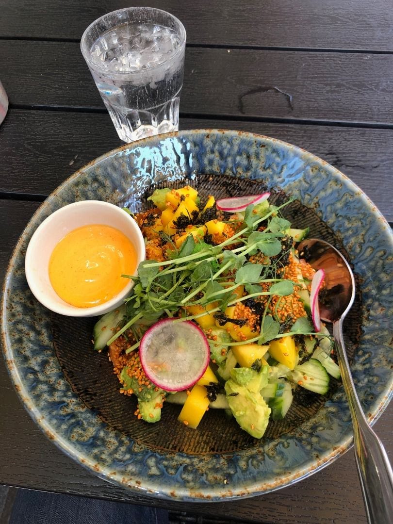 Poke bowl – Photo from Sushi Room by Adam L. (22/07/2019)
