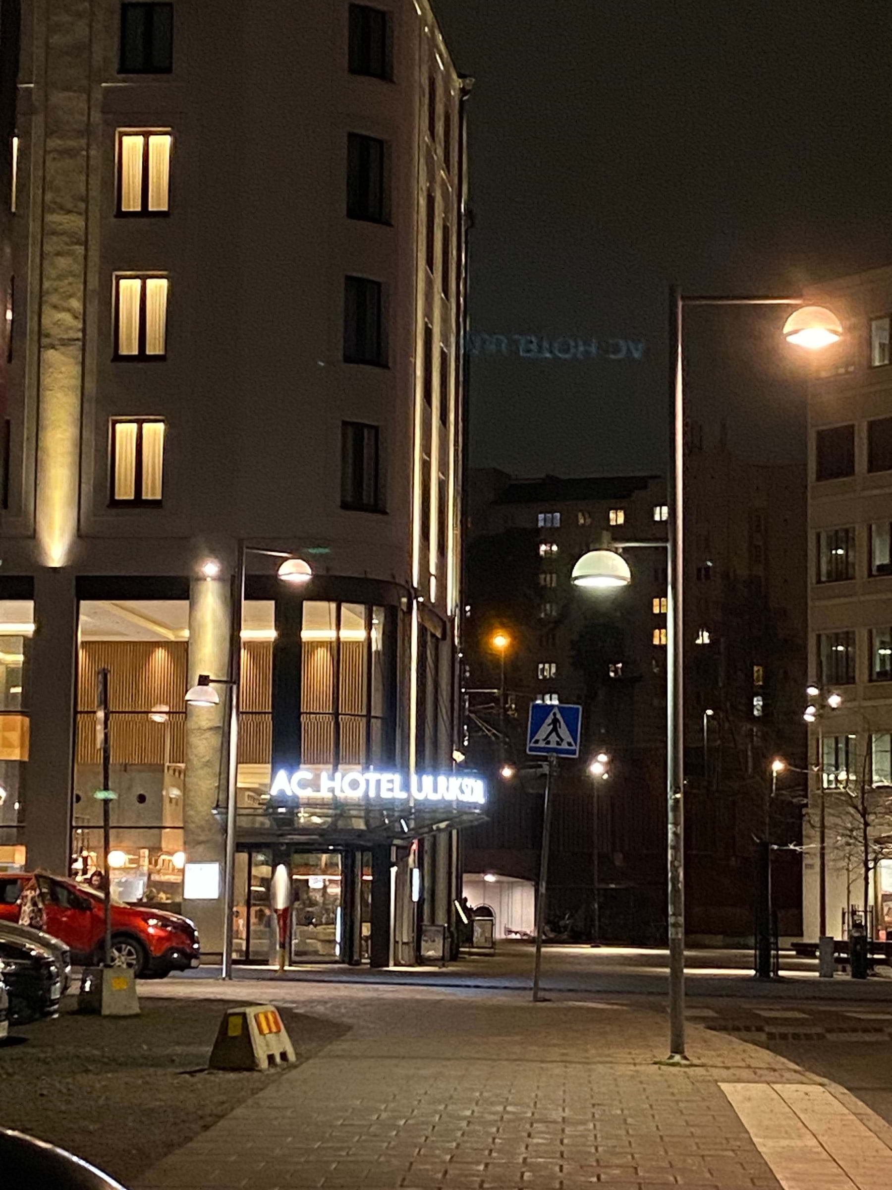 Utanför hotellet – Bild från AC Hotel Stockholm Ulriksdal av Anna L. (2024-11-27)