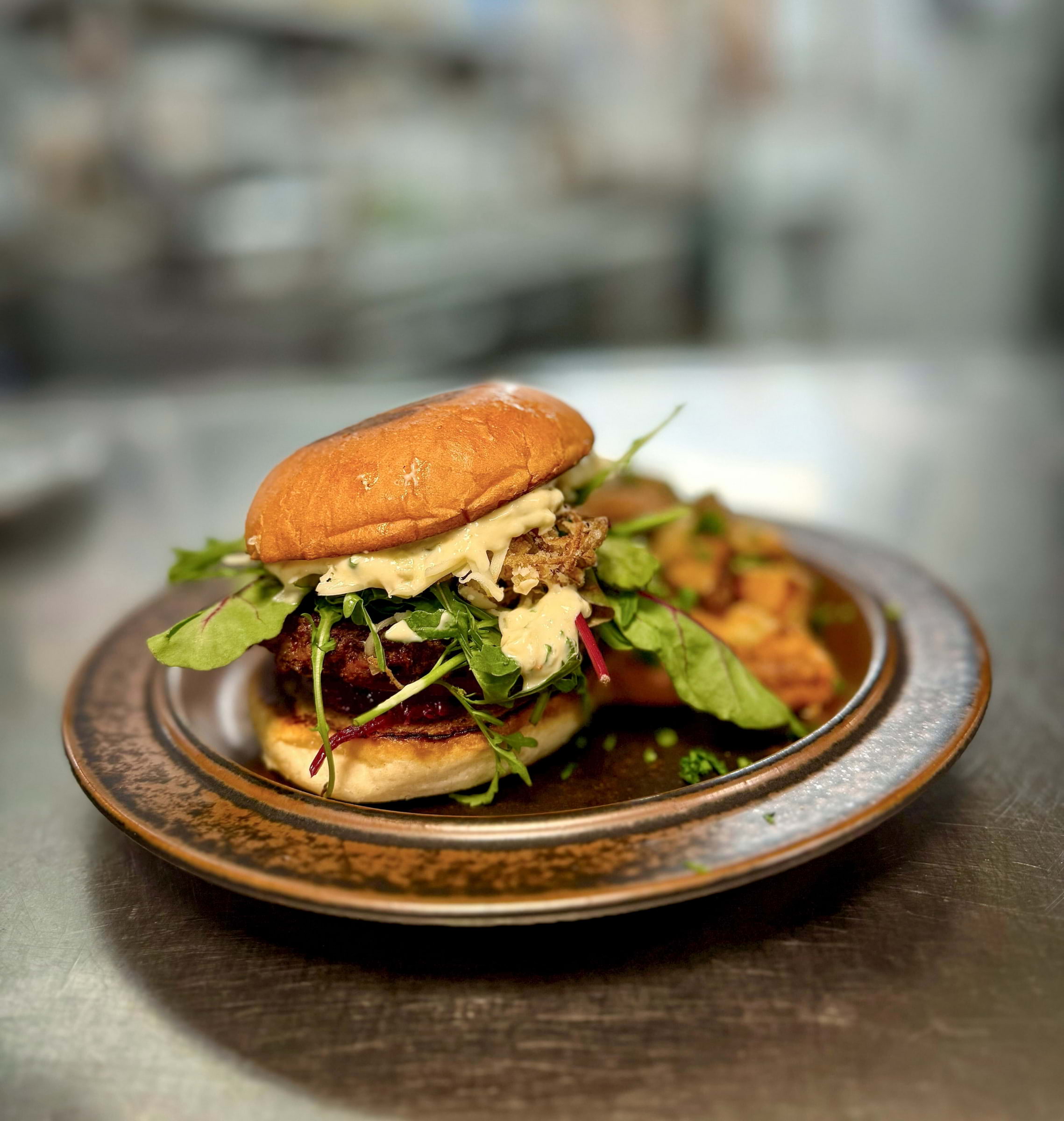 Öur: Bom-burgare – Photo from Bacchi Syre by Joakim J. (12/05/2025)