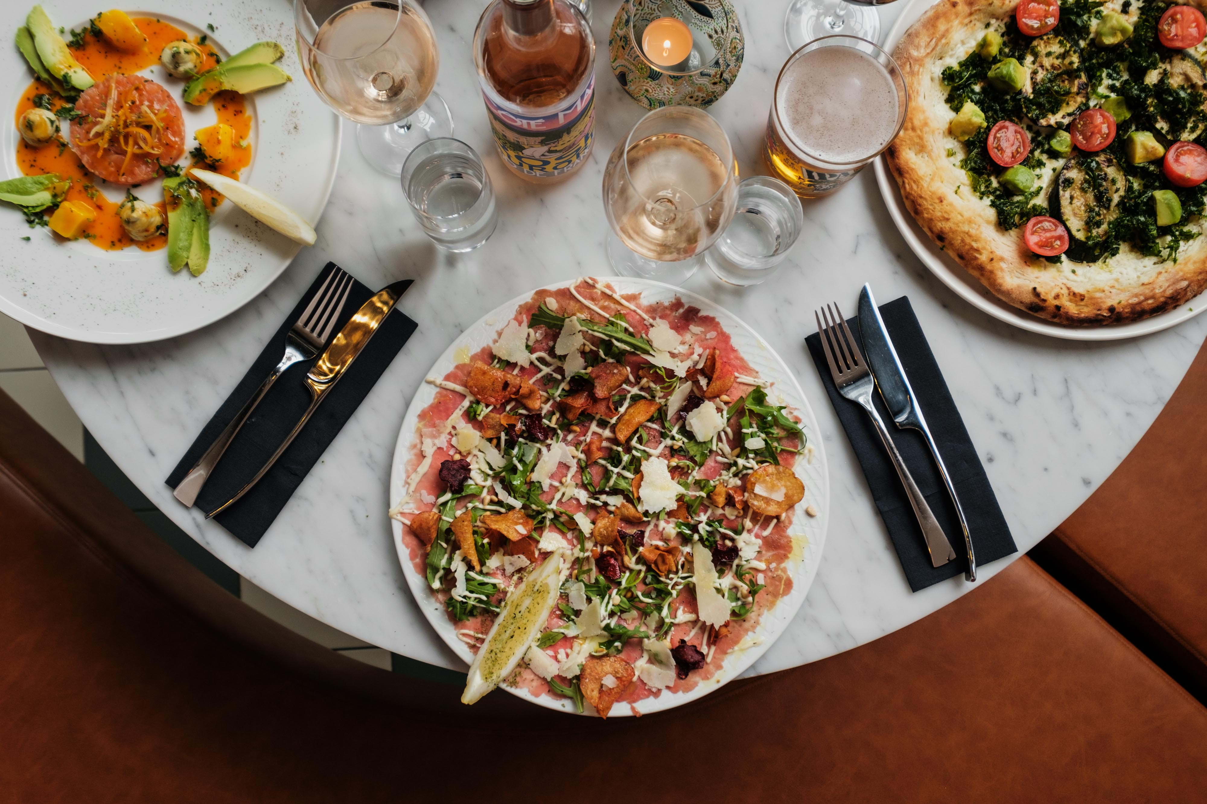 Bella Vita Restaurang & Pizzeria – Uteserveringar i Hammarby sjöstad