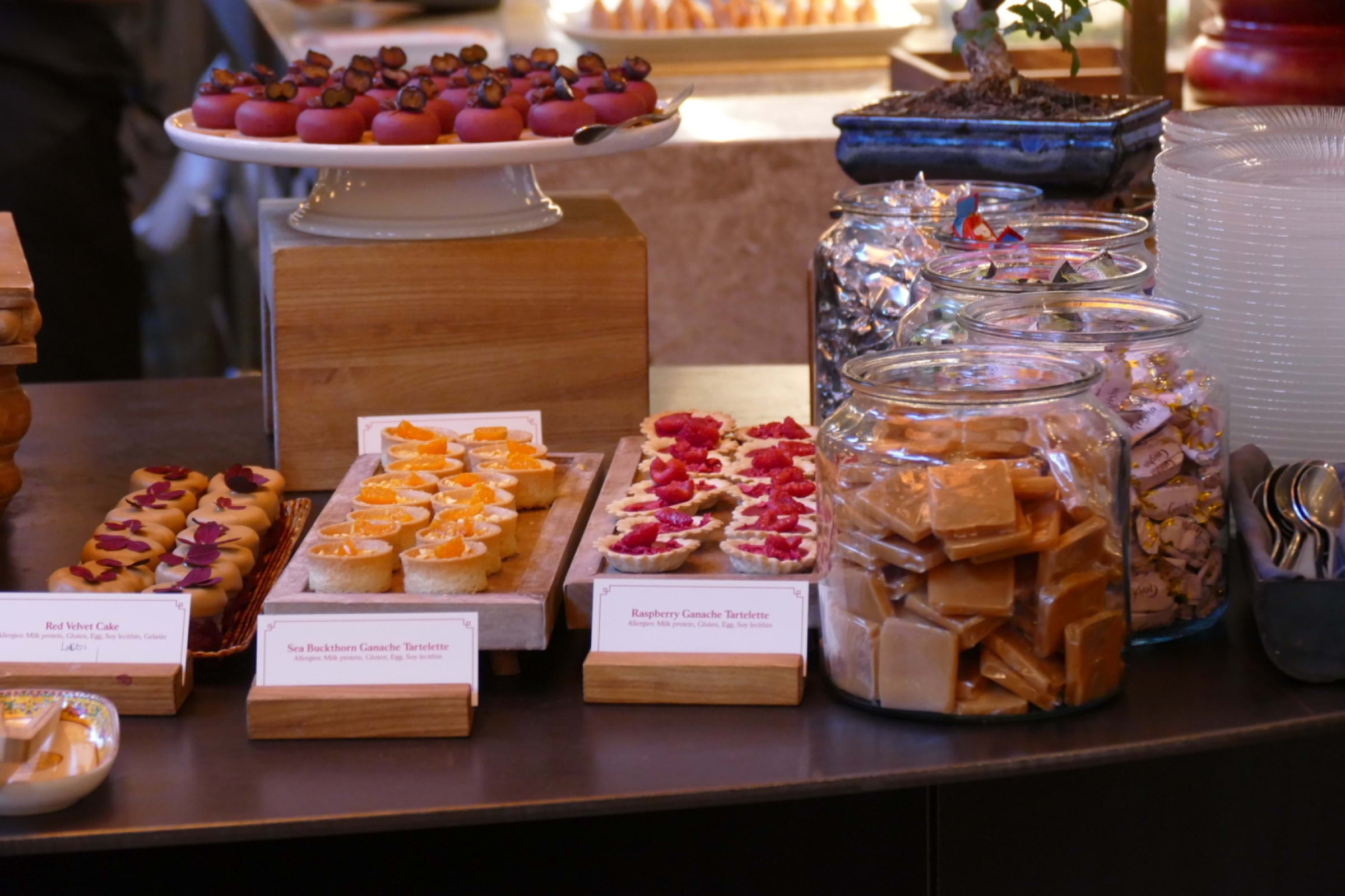 Dessertbordet: lite av helheten! – Bild från Berns Asiatiska av Anna L. (2023-11-26)