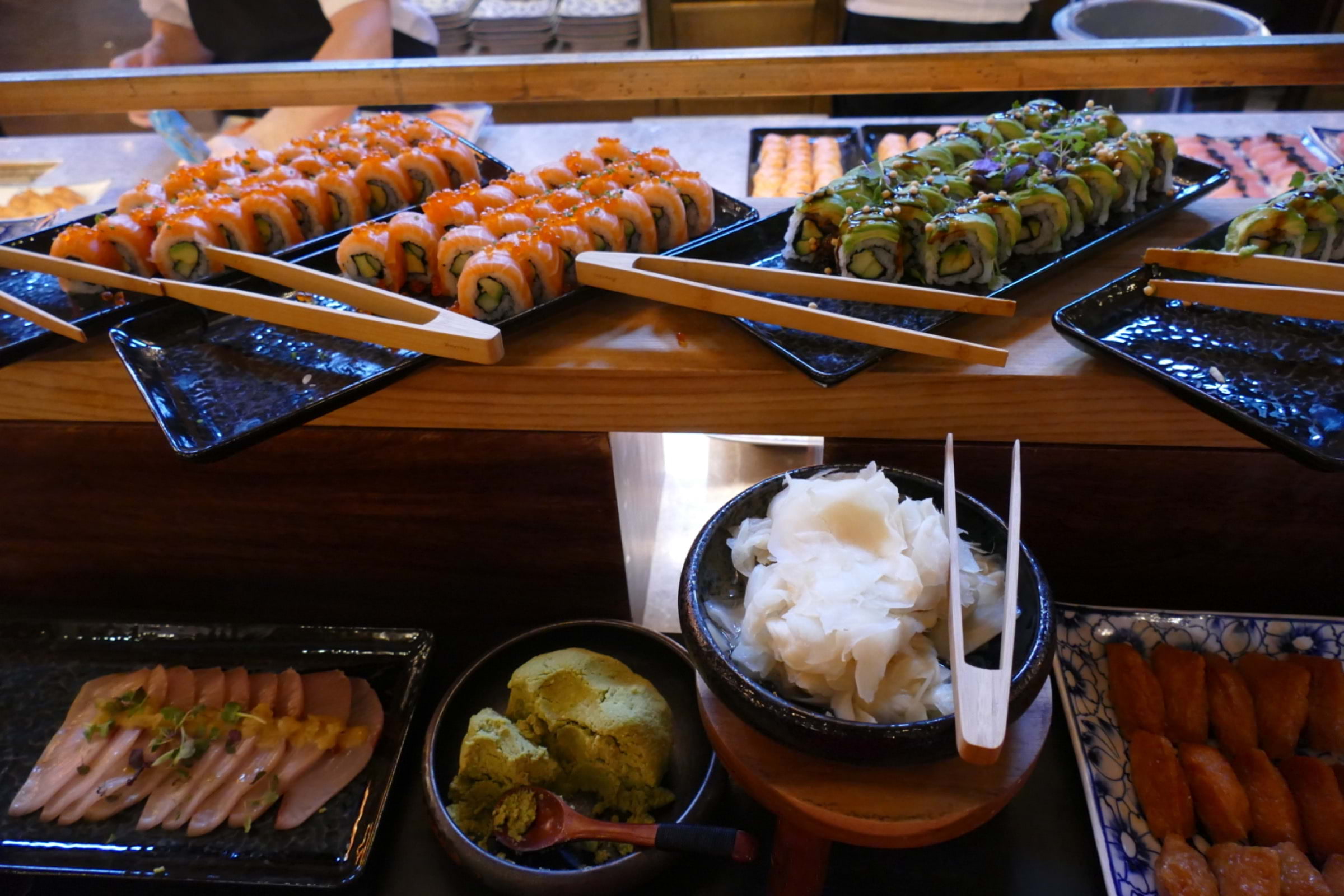 Kalla delen: sushi🍣 + Sashimi! – Bild från Berns Asiatiska av Anna L. (2023-11-26)