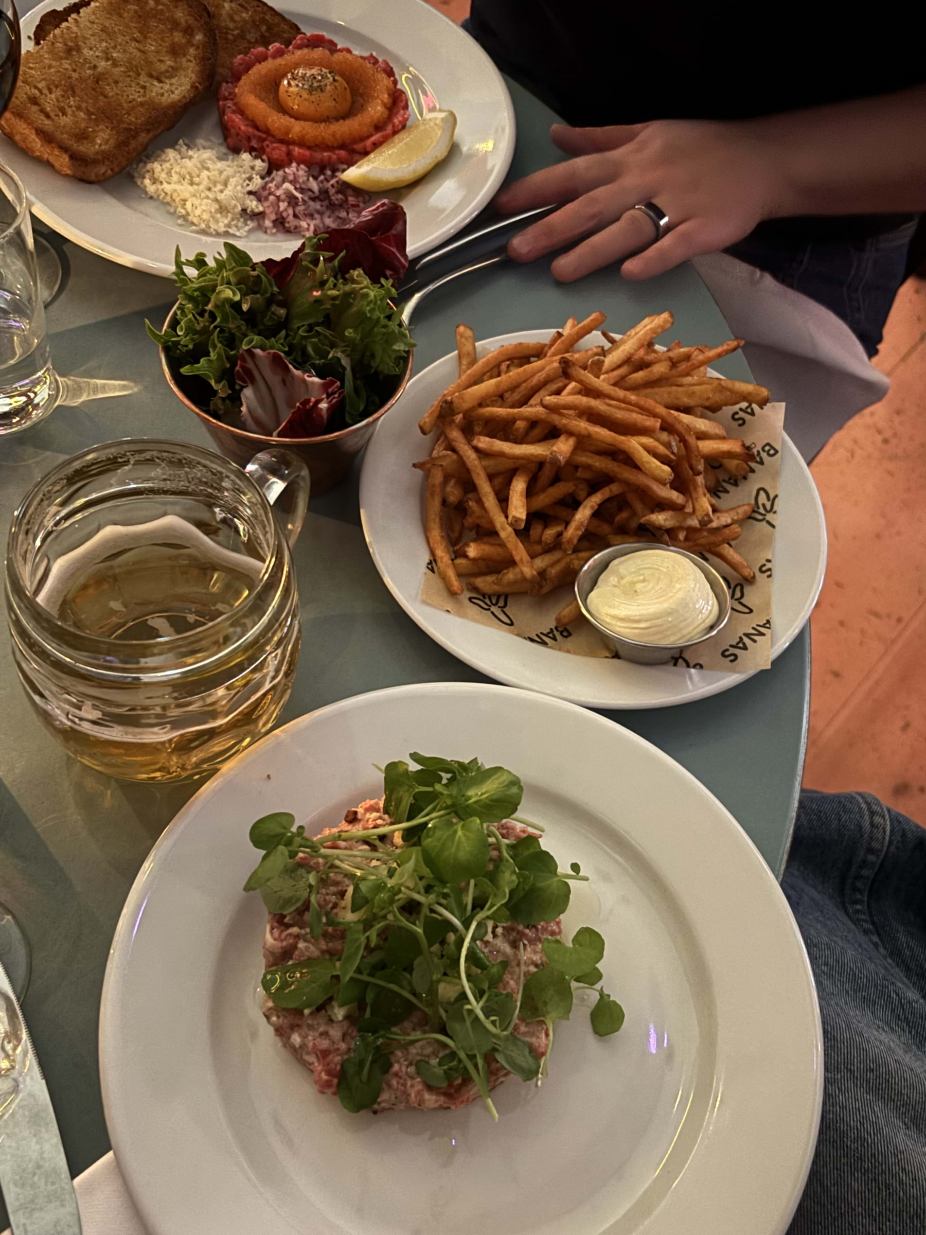 Råbiff – Bild från Bistro Bananas av Lisa M. (2026-04-30)