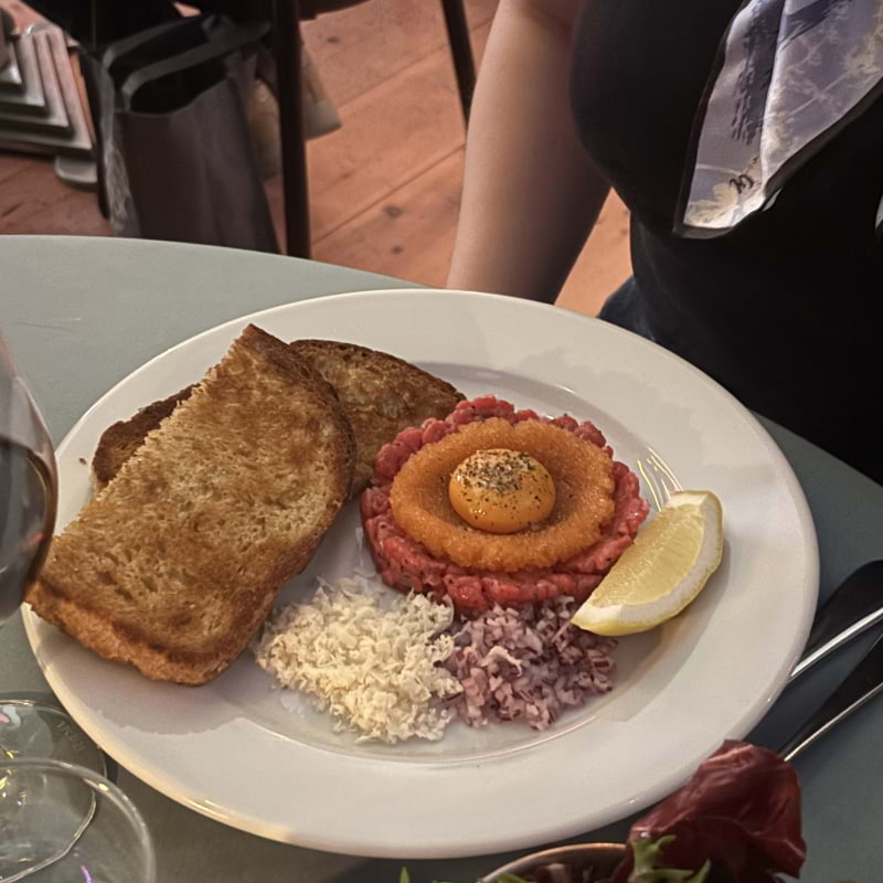 R&aring;biff &ndash; Bild fr&aring;n Bistro Bananas av Lisa&nbsp;M. (2026-04-30)