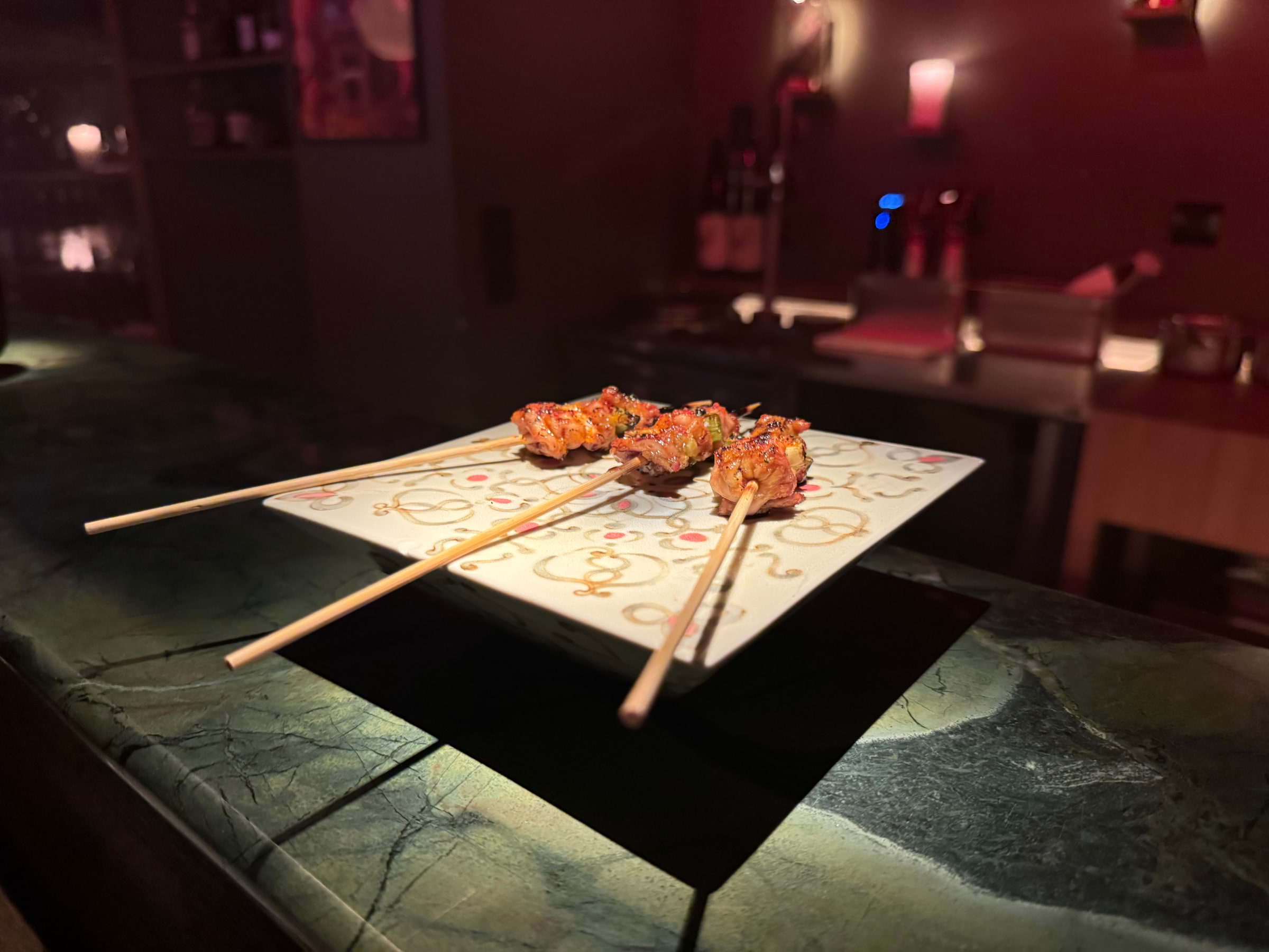 Anticucho (skewers of guinea fowl wings) Tebasaki & Fermented Mandarin – Photo from Black Milk Gastro Bar by Anna G. (22/12/2024)