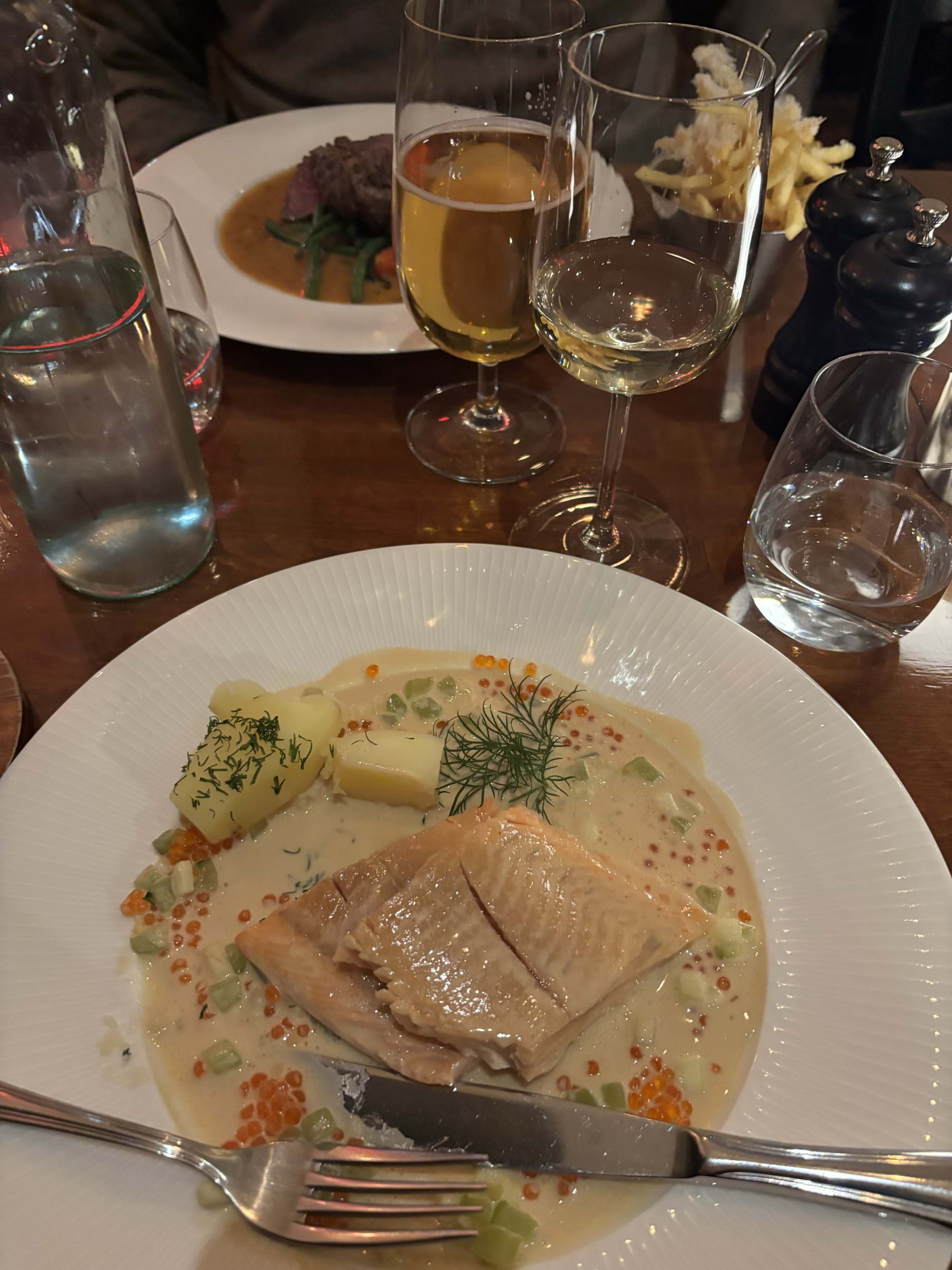 Röding med vitvinsås – Photo from Brasserie Red Rover by Mimmi B. (13/03/2026)