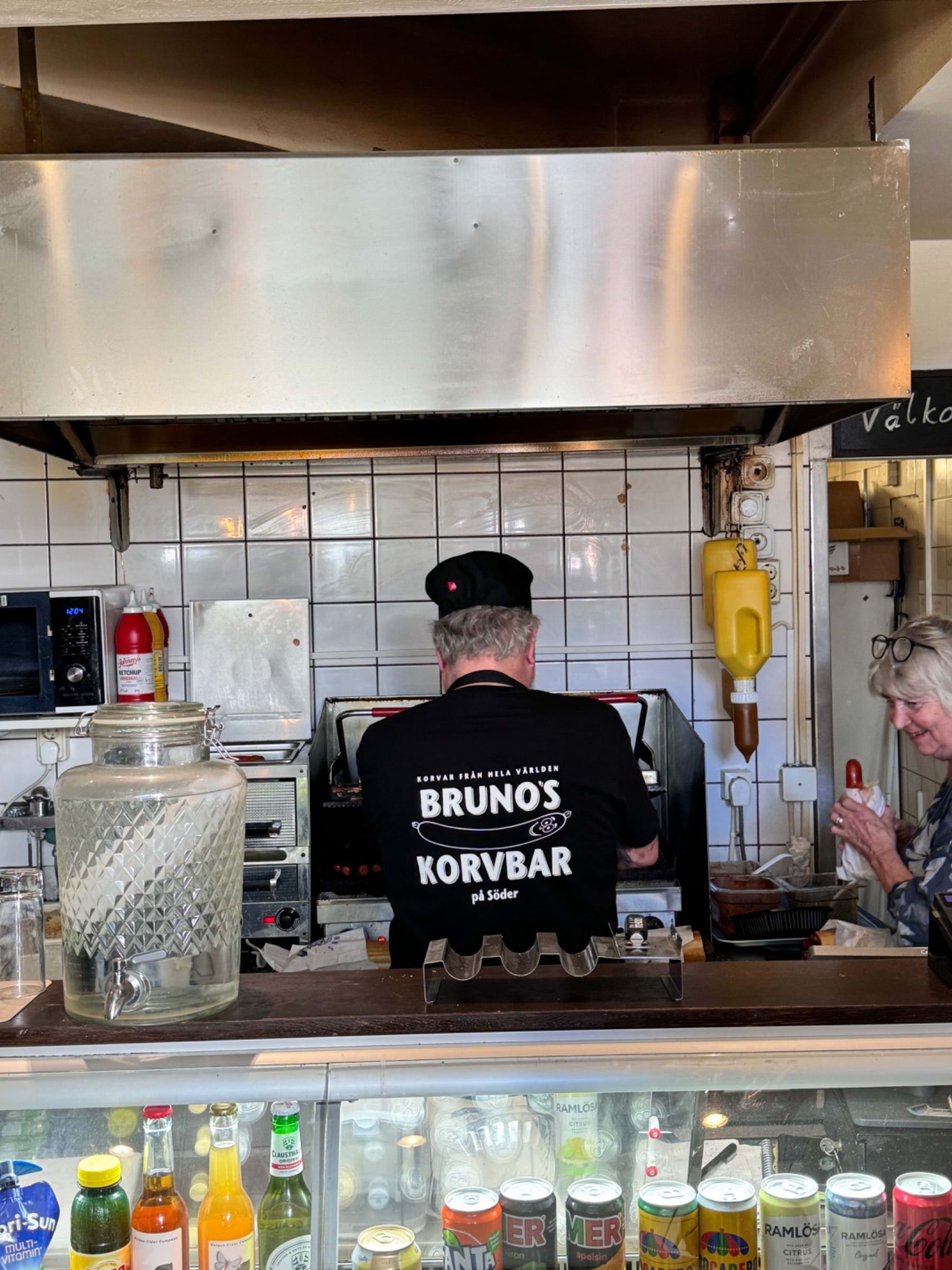 Bild från Brunos Korvbar Södermalm av Hedvig A. (2024-05-18)