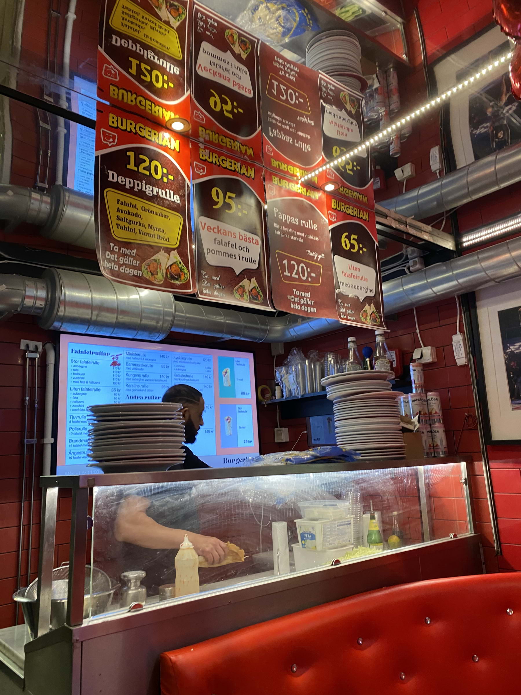 Photo from Burgerian Falafel & Grill by Mielika P. (17/09/2025)