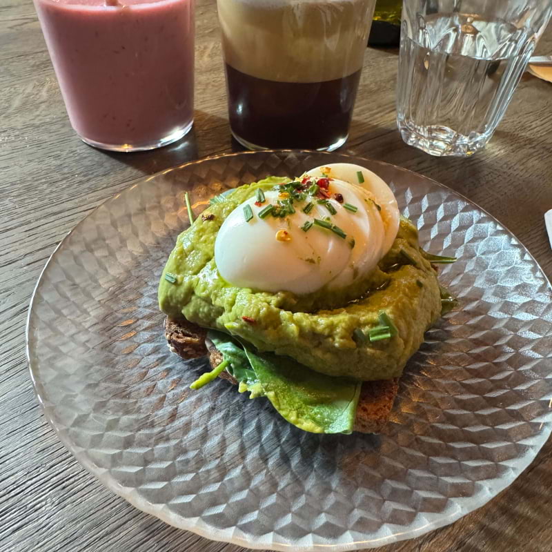 Bild från Café Vólta Hagastaden av Julia H. (2025-04-27)