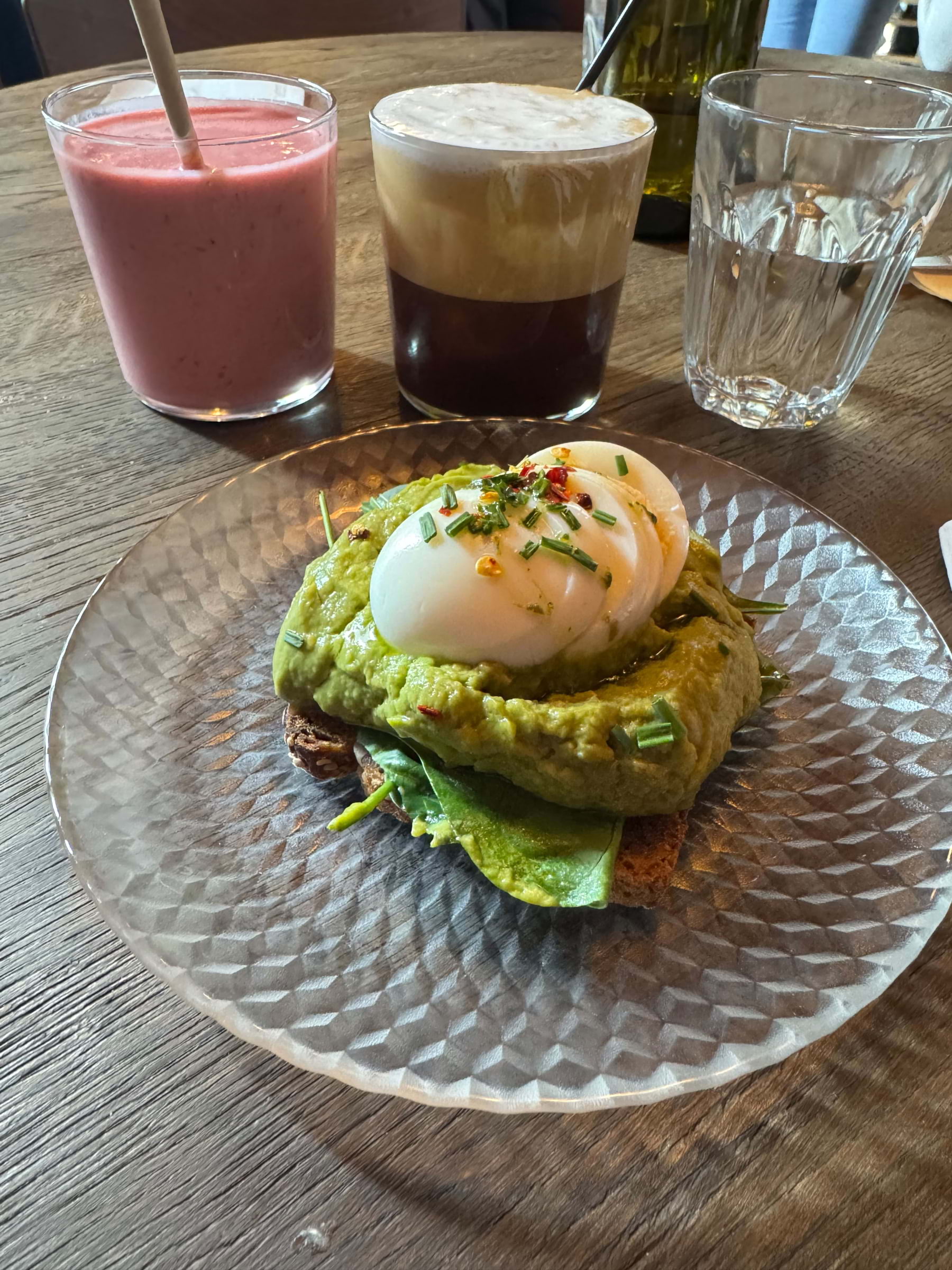 Bild från Café Vólta Hagastaden av Julia H. (2025-04-27)