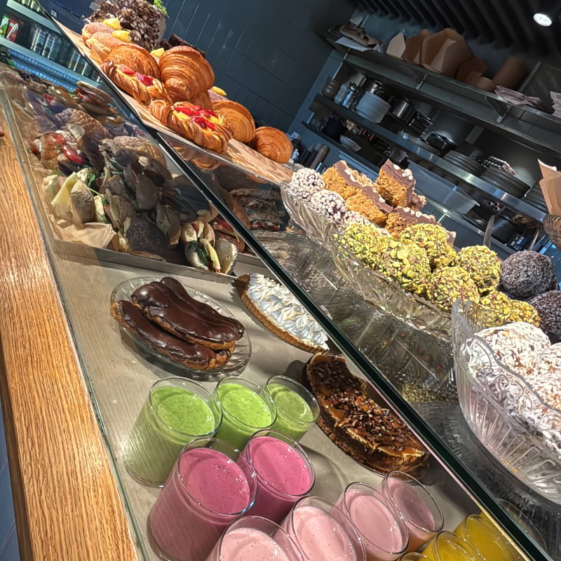 Bild fr&aring;n Caf&eacute; V&oacute;lta Sundbyberg av Madiha&nbsp;S. (2026-07-26)
