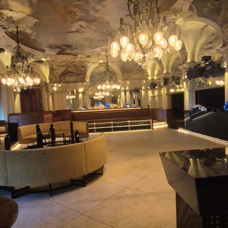 Café Opera