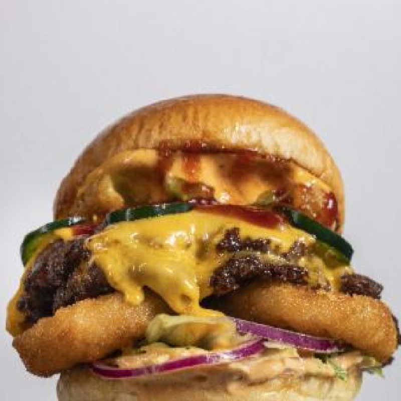 Tasted the New 'Kungu' Halal Beef Burger – Bild från CGs Streetfood Kista av Navid A. (2024-06-11)