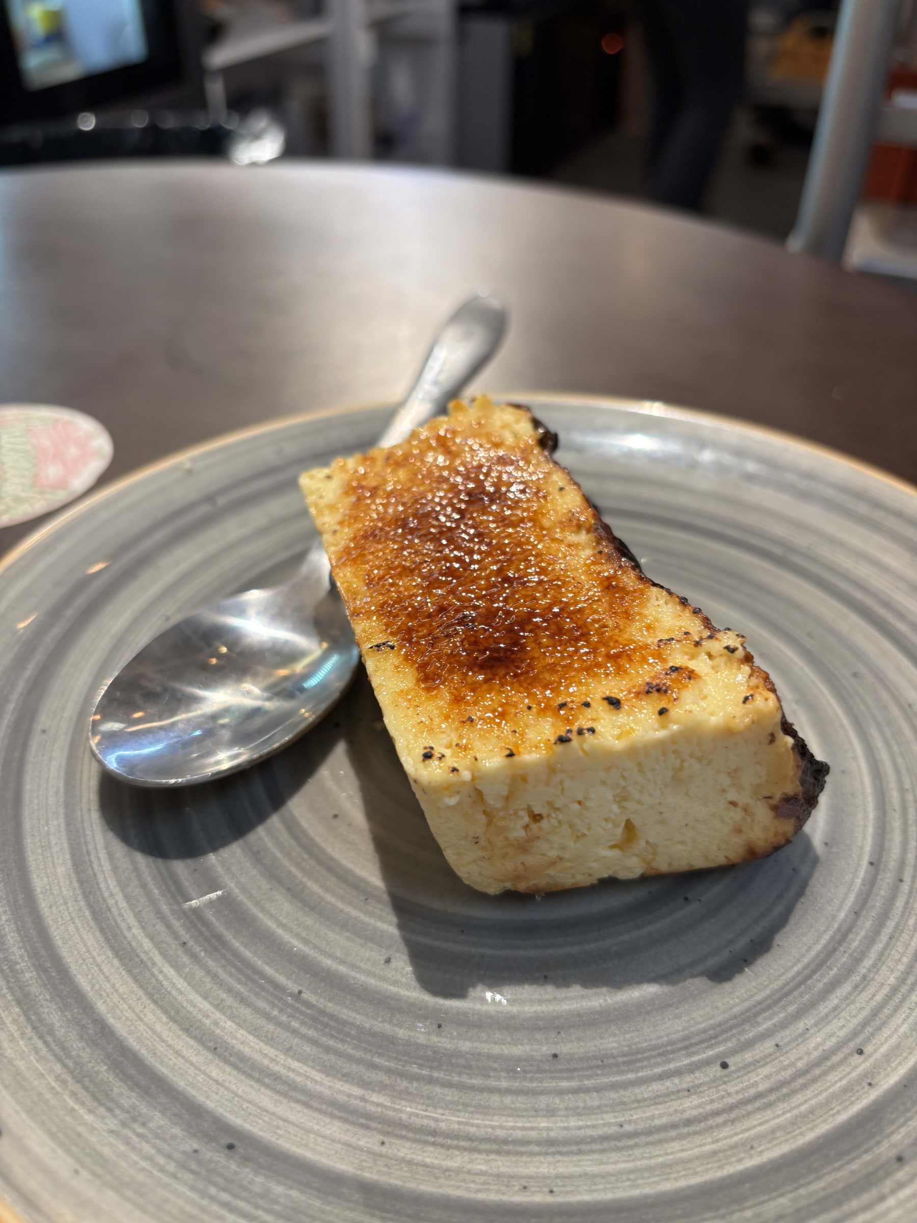 Bild från Cheesecake industrin av Madiha S. (2025-05-12)