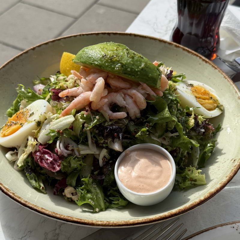 Bild från Daily's Cafe & Bistro av These S. (2025-05-02)
