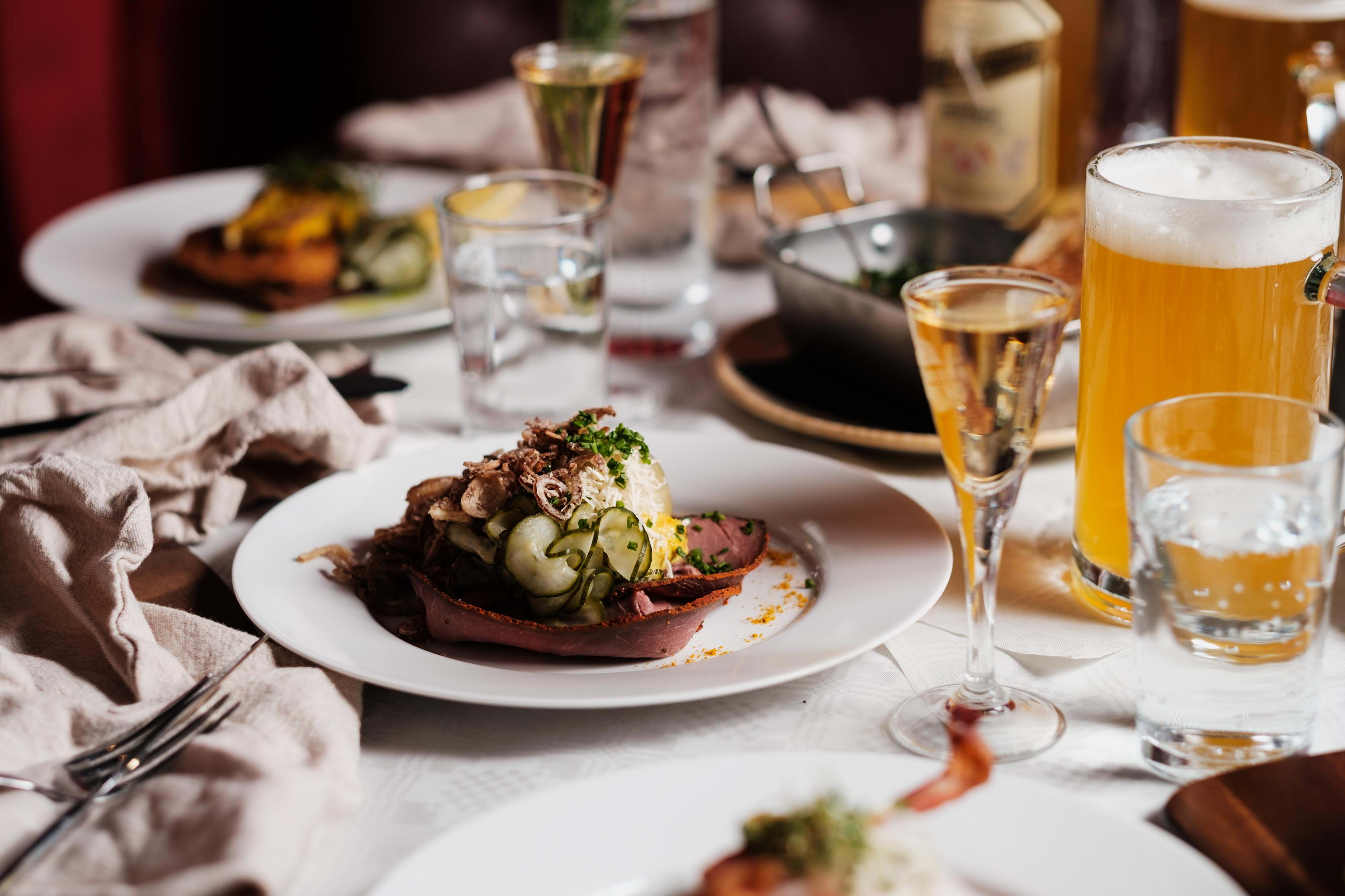 Dansken Slaktis – Uteserveringar utanför tullarna