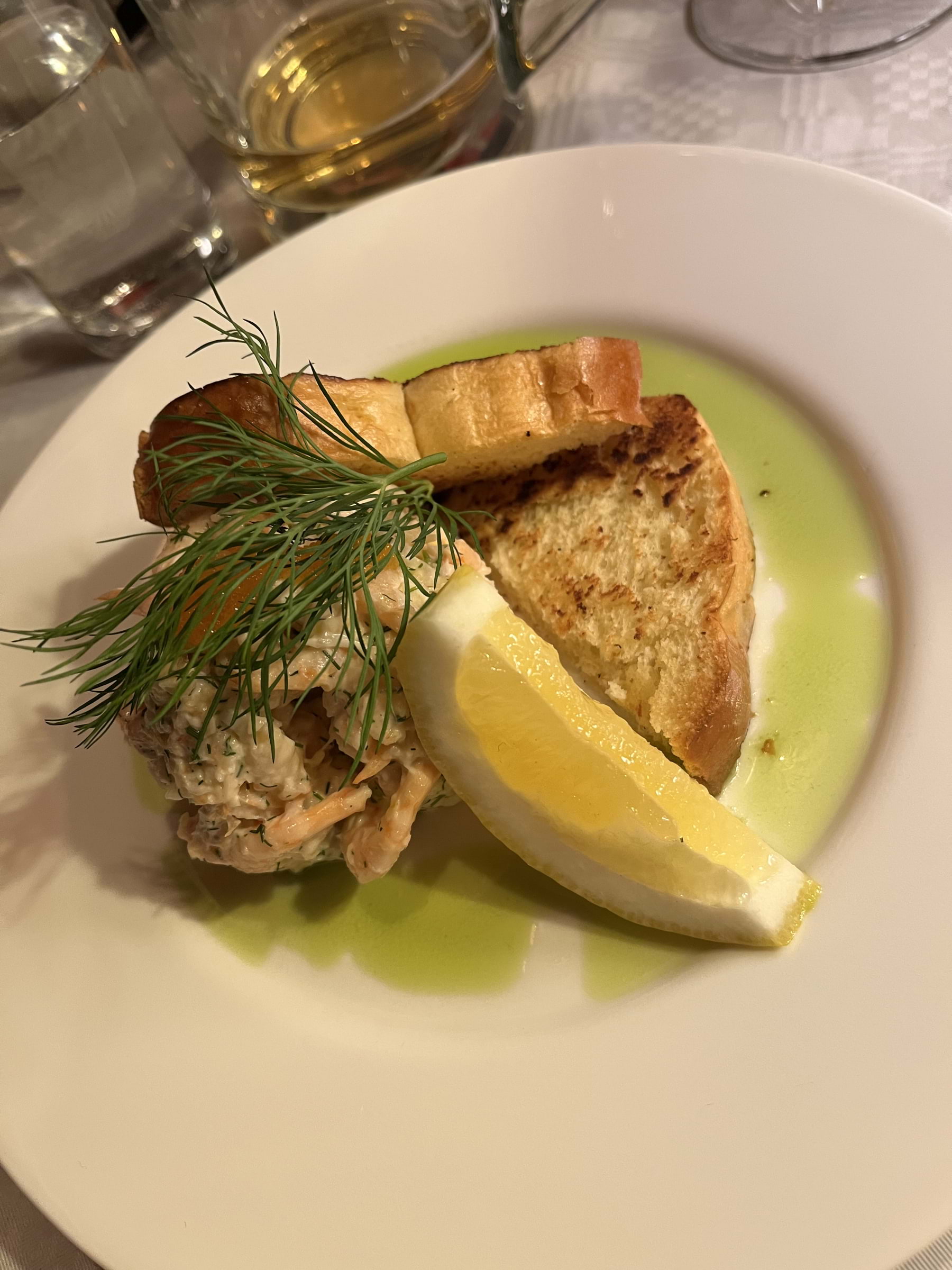 Smörrebröd med Skagen. – Bild från Dansken Slaktis av Emmi A. (2026-03-27)