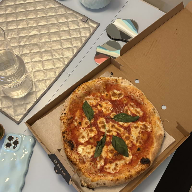 Margherita på Din Napolitanska (take away) – Photo from Din Napolitanska by Lisa M. (16/03/2025)