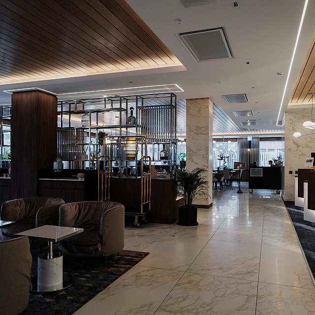 Eatery Garden Voco Hotels