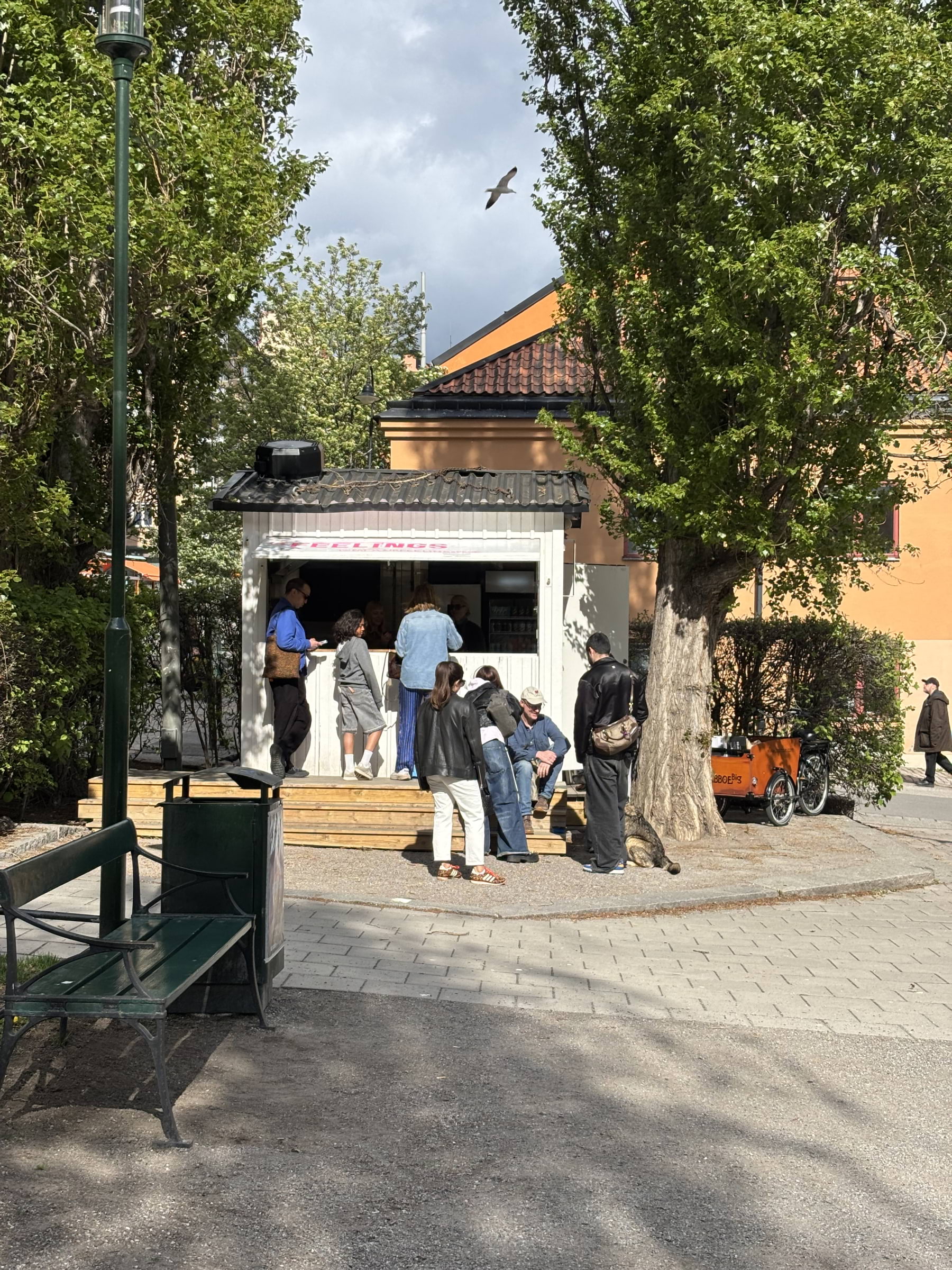 Kiosken – Bild från Eat Your Feelings av Lisa M. (2026-05-17)