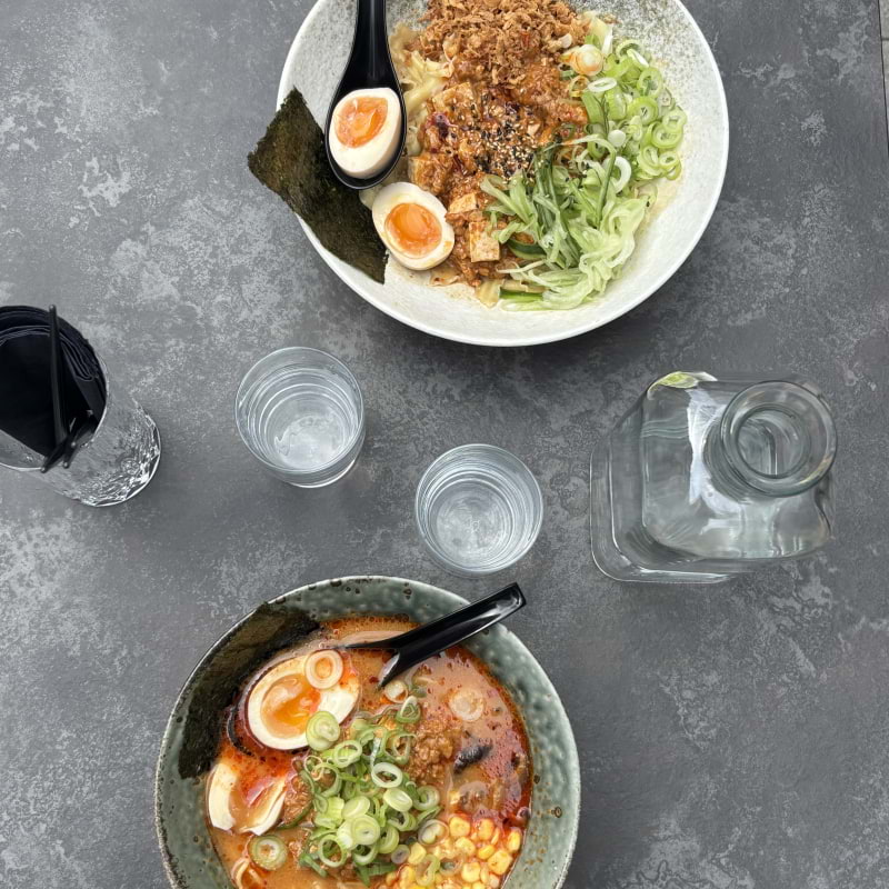 Miso + tantamen. – Bild från Enkai av Lisa M. (2025-07-31)