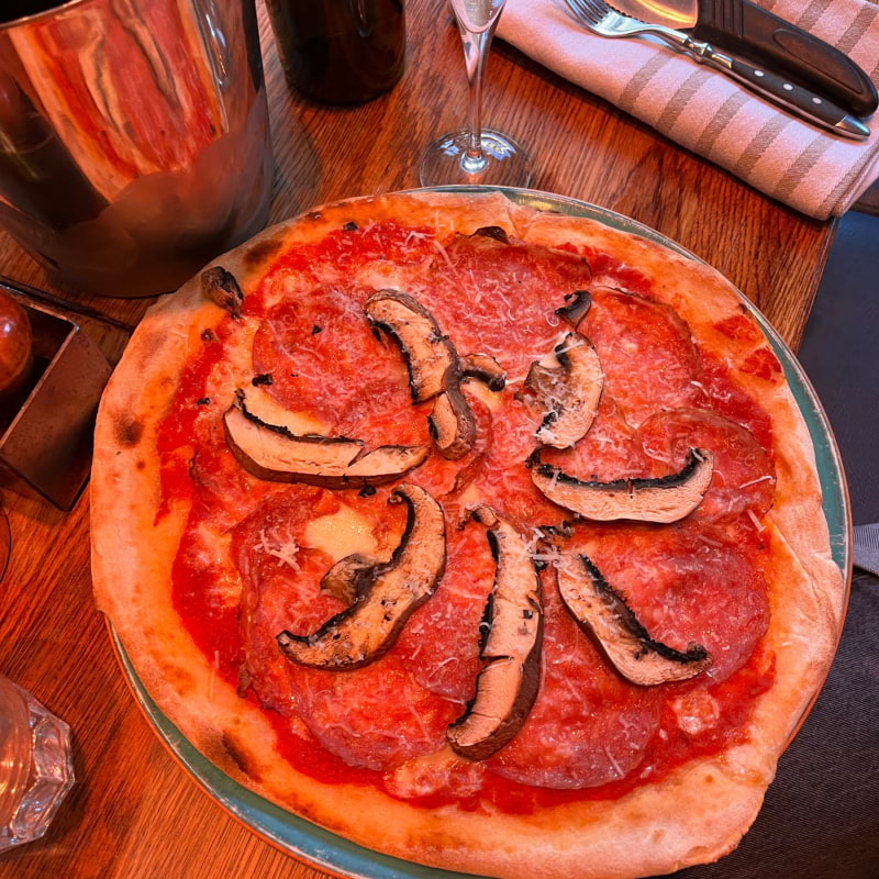 Photo from Fat Frank's Pizza & Wine by Jessica K. (22/04/2024)