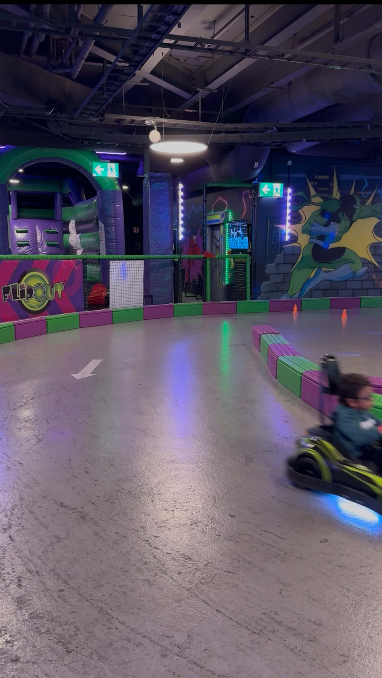 Photo from Flip Out by Sarah A. (18/06/2025)