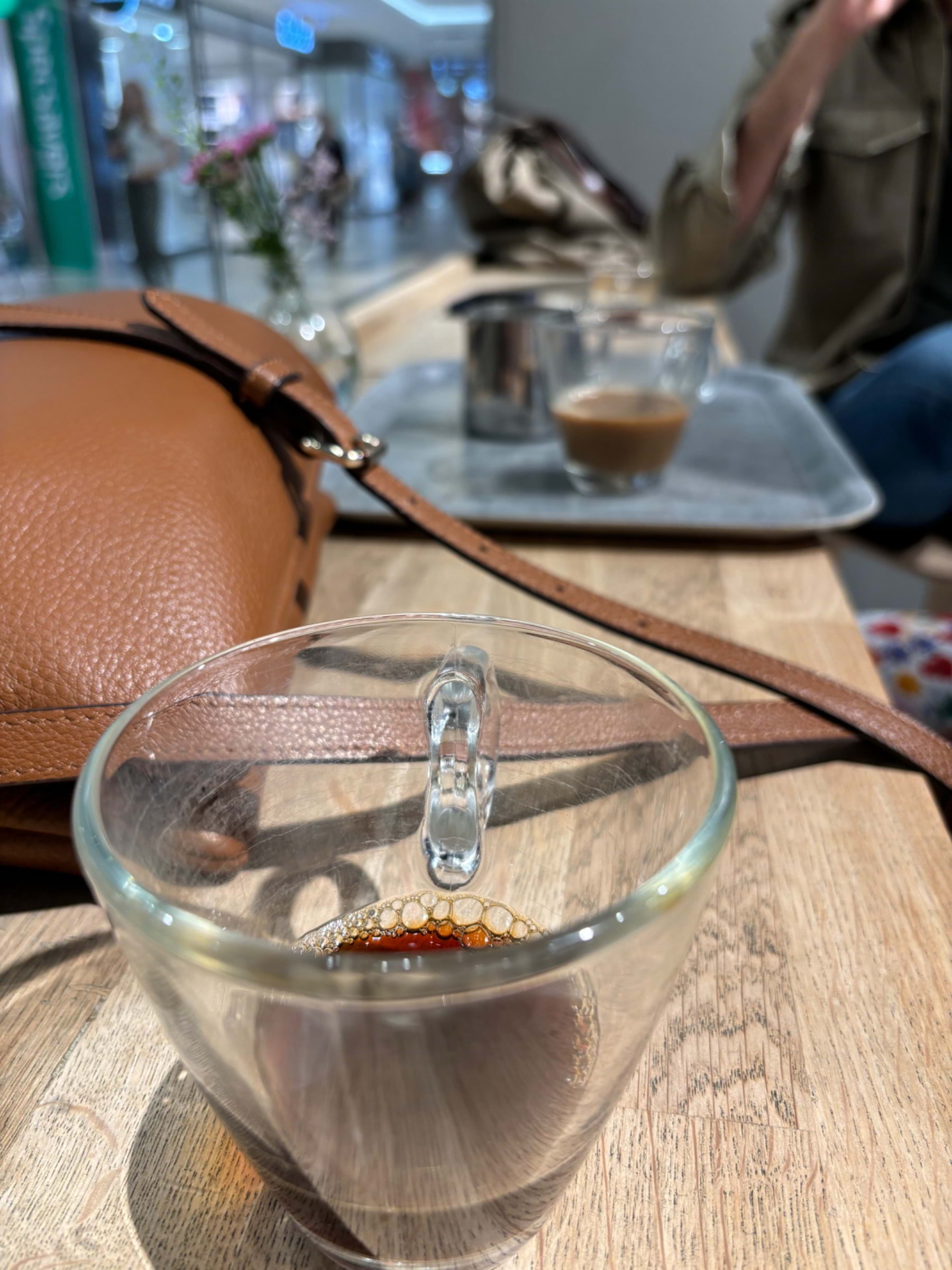 Dubbel espresso och brygg kaffe – Bild från Gateau Täby Centrum av Madiha S. (2024-05-16)