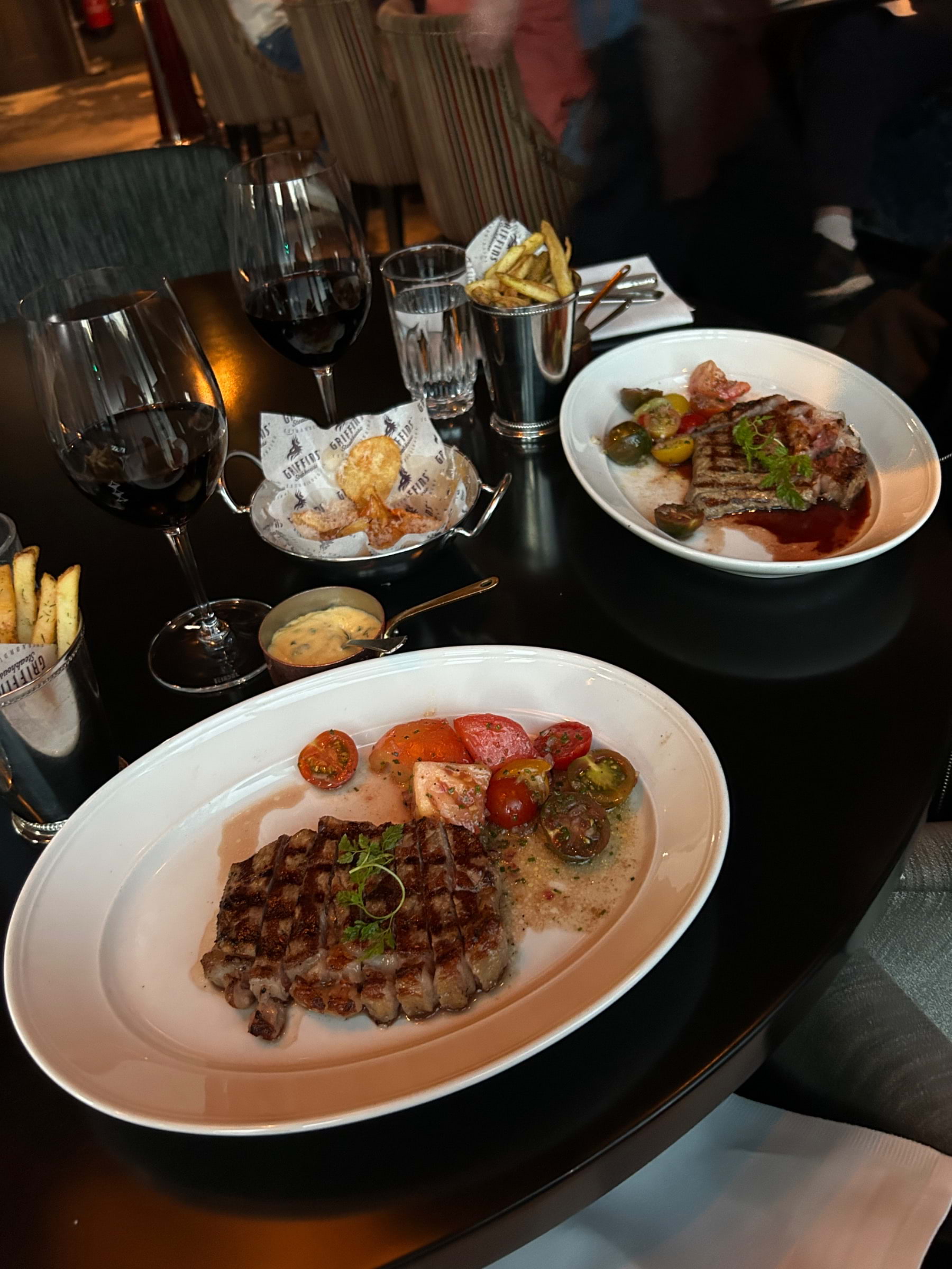 Steak and fries  – Photo from Griffins' Steakhouse by Martina D. (20/05/2024)