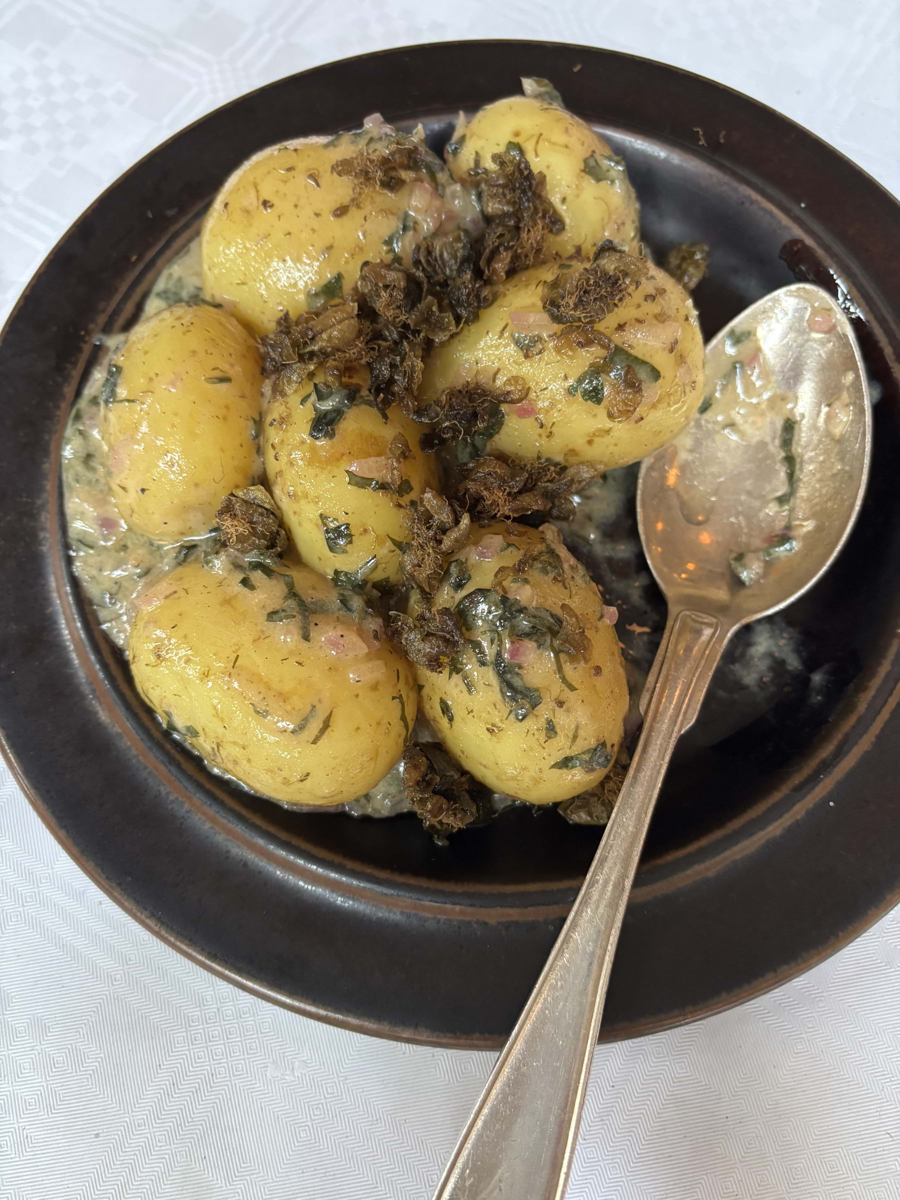 Serverad med härliga potatisar – Photo from Hommage by Sofie L. (02/09/2025)