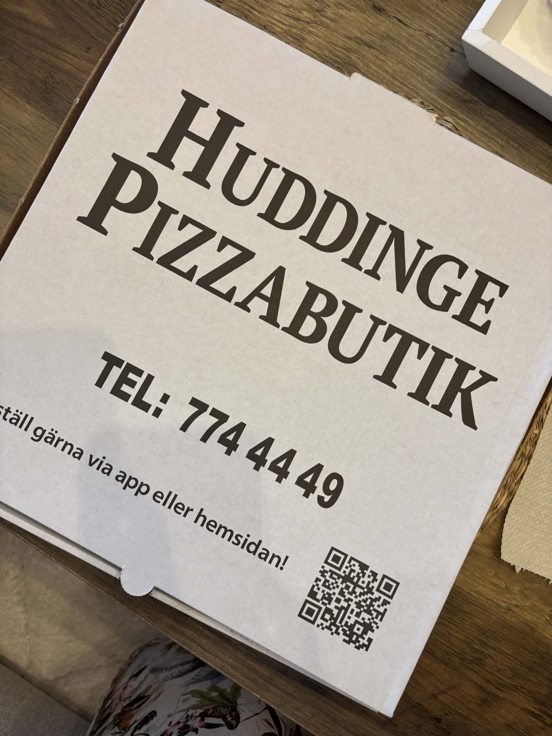 Photo from Huddinge Pizzabutik by Madiha S. (22/07/2026)