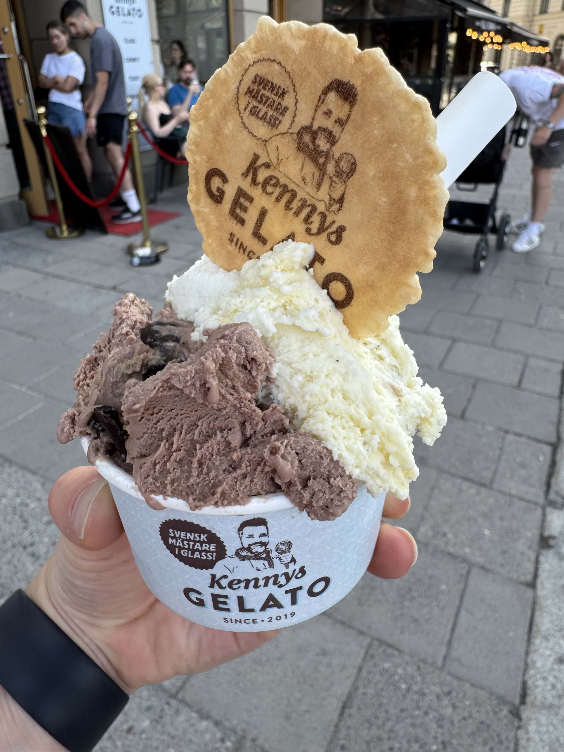 Bild från Kennys Gelato Kungsbroplan av Julia H. (2025-06-17)