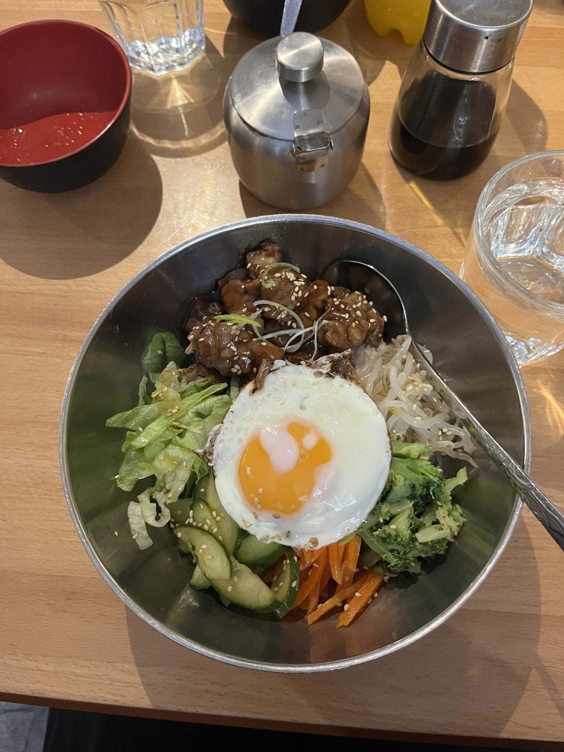 Photo from Koreana by Moa L. (11/10/2025)