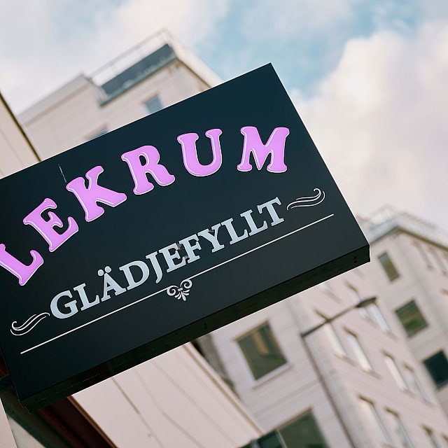 Lekrum Glädjefyllt