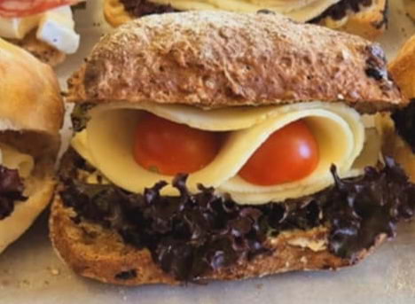 ostfralla p&aring; r&aring;gbr&ouml;d &ndash; Photo from Le Moine Hantverksbageri by Elena&nbsp;S. (13/03/2026)