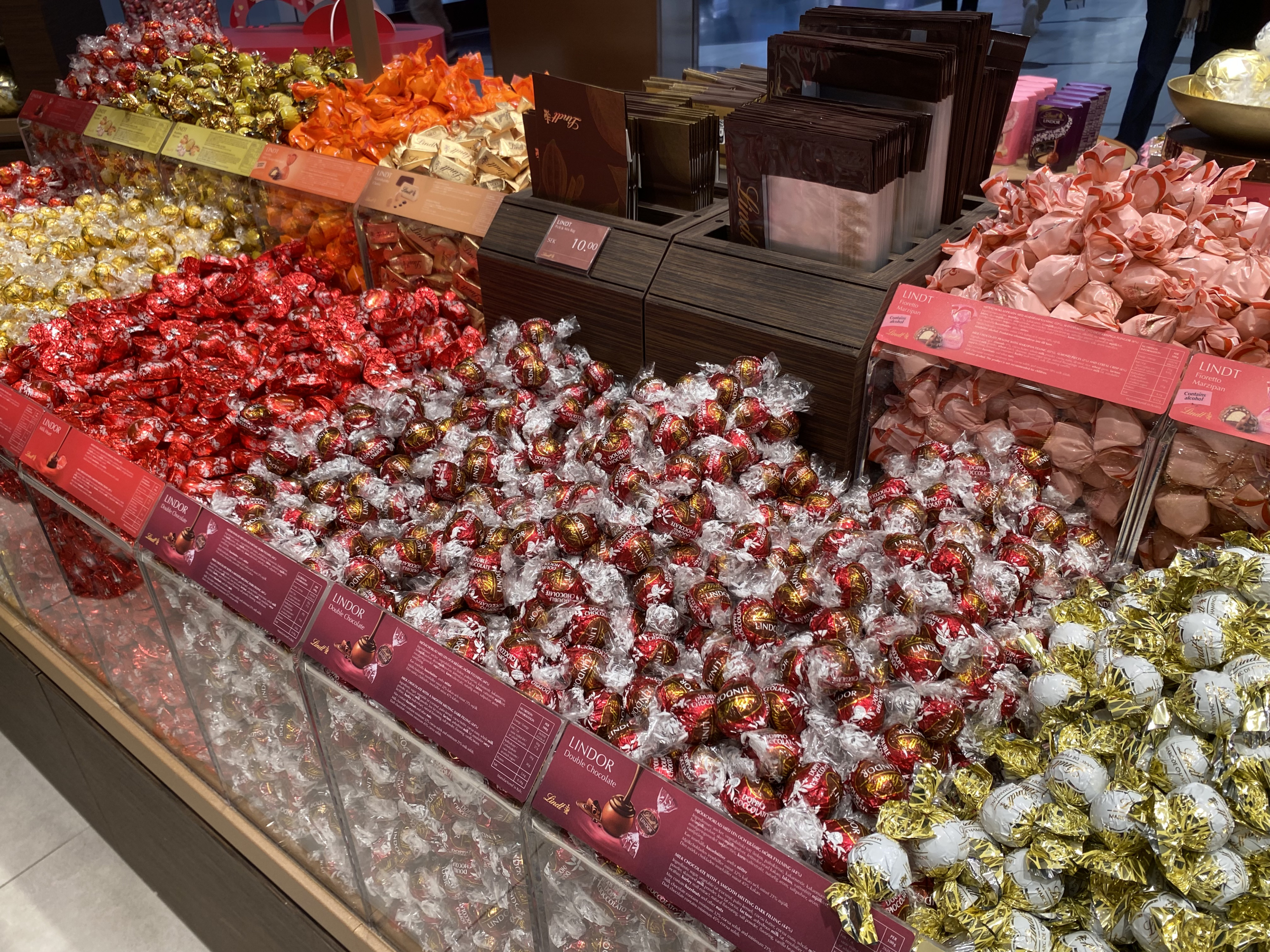Inte alls svårt att (över)fylla påsen m. Choklad😋 – Billede fra Lindt Chocolate Store af Anna L. (15.10.2026)