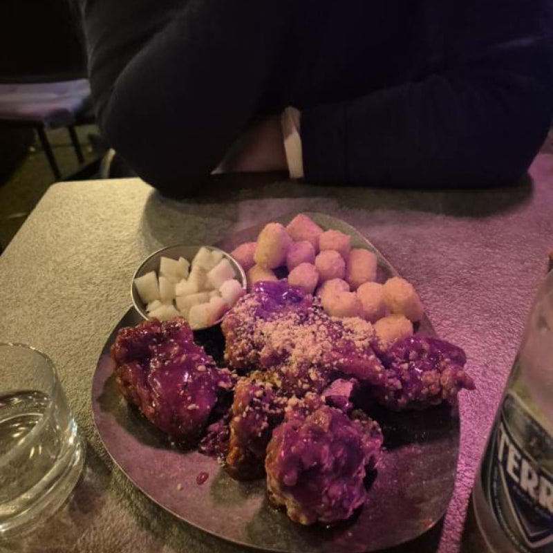 Photo from Monster Chicken Östermalm by Mielika P. (31/10/2025)